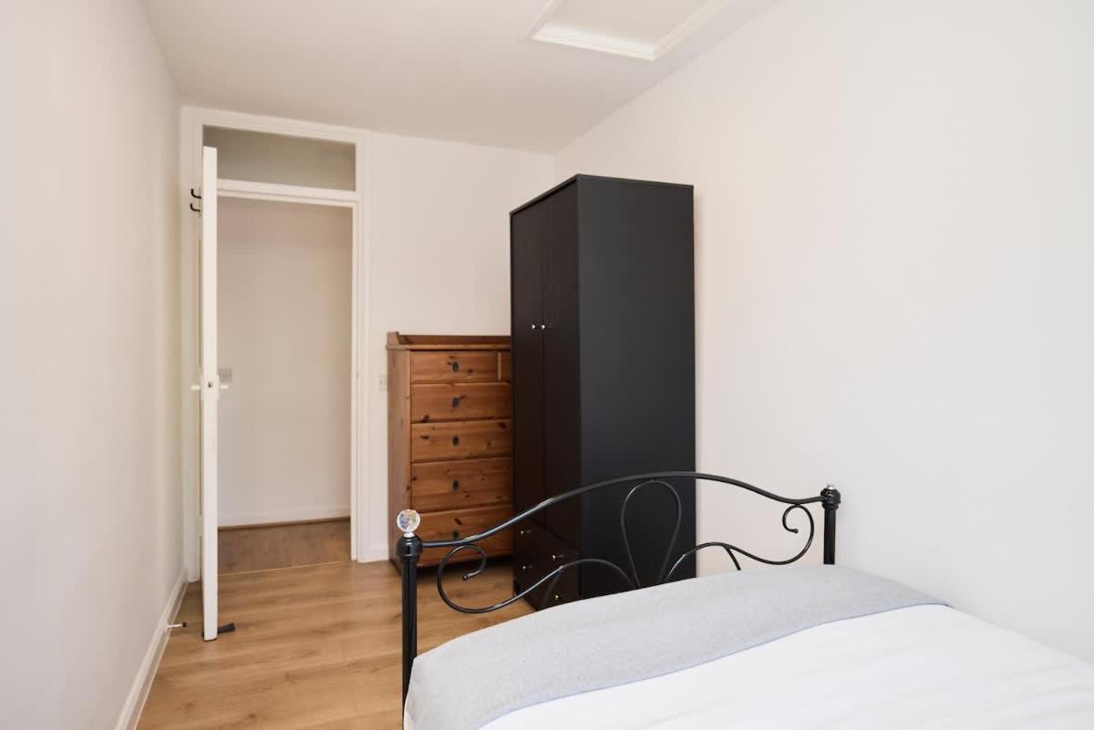 The West Hampstead Base - Central 2BDR Apartment