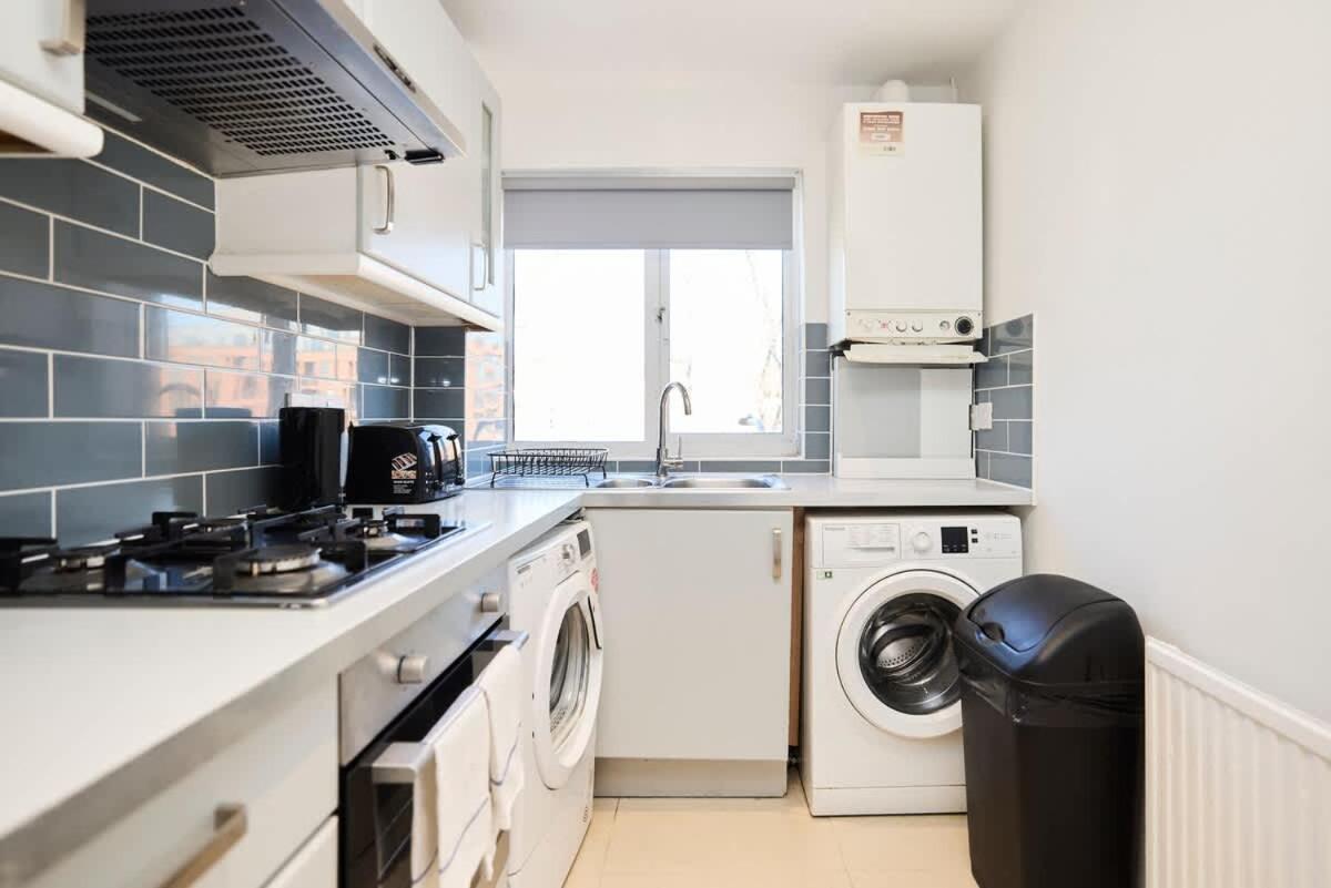 The West Hampstead Base - Central 2BDR Apartment