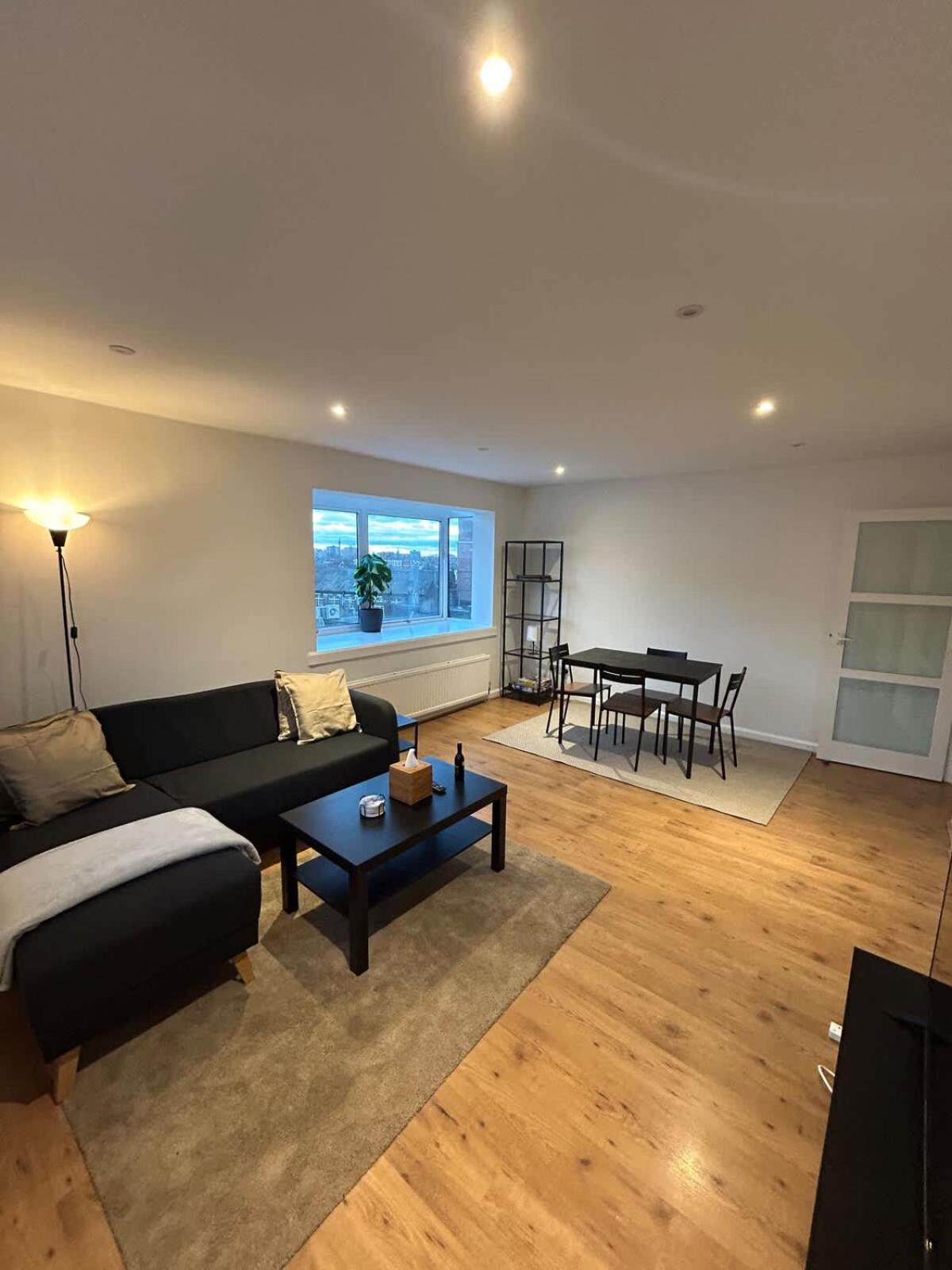 The West Hampstead Base - Central 2BDR Apartment