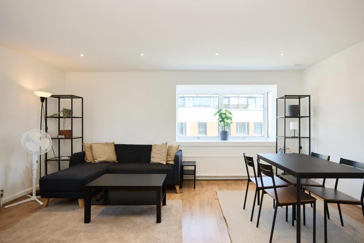 The West Hampstead Base - Central 2BDR Apartment