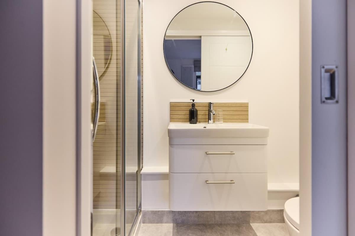 The Melbray Escape - Trendy 2BDR apartment