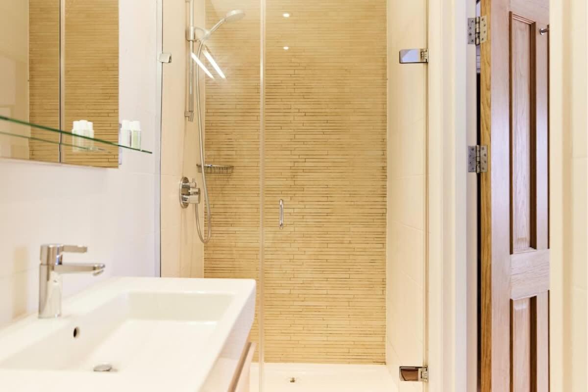 The Bayswater Nook - Stylish 1BDR Flat