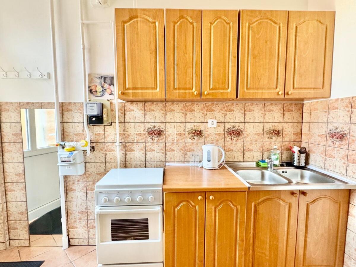 R27 Central Cozy