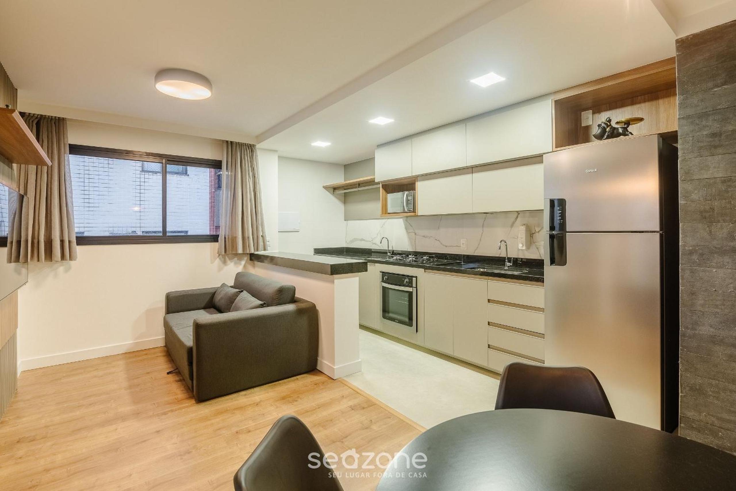 Building with New Apartments 300m from the Beach - EEP