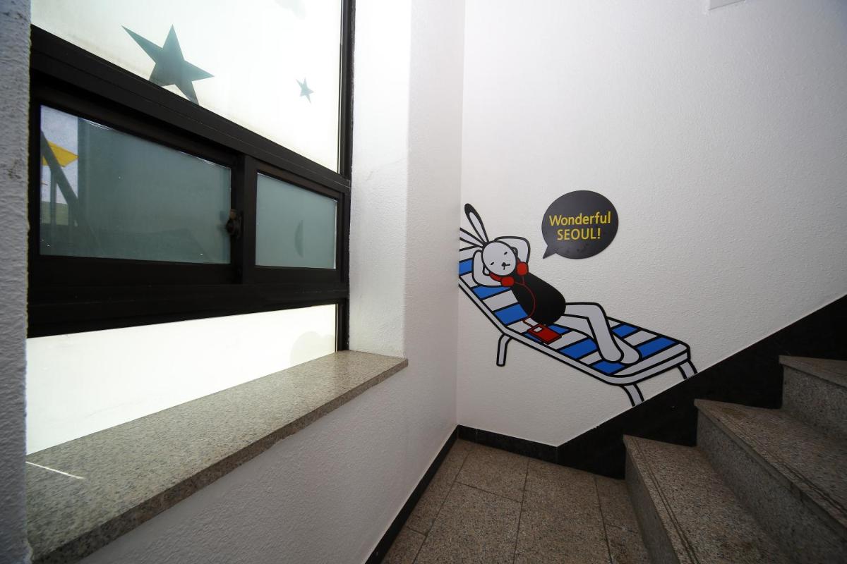 24 Guesthouse KyungHee University view 4
