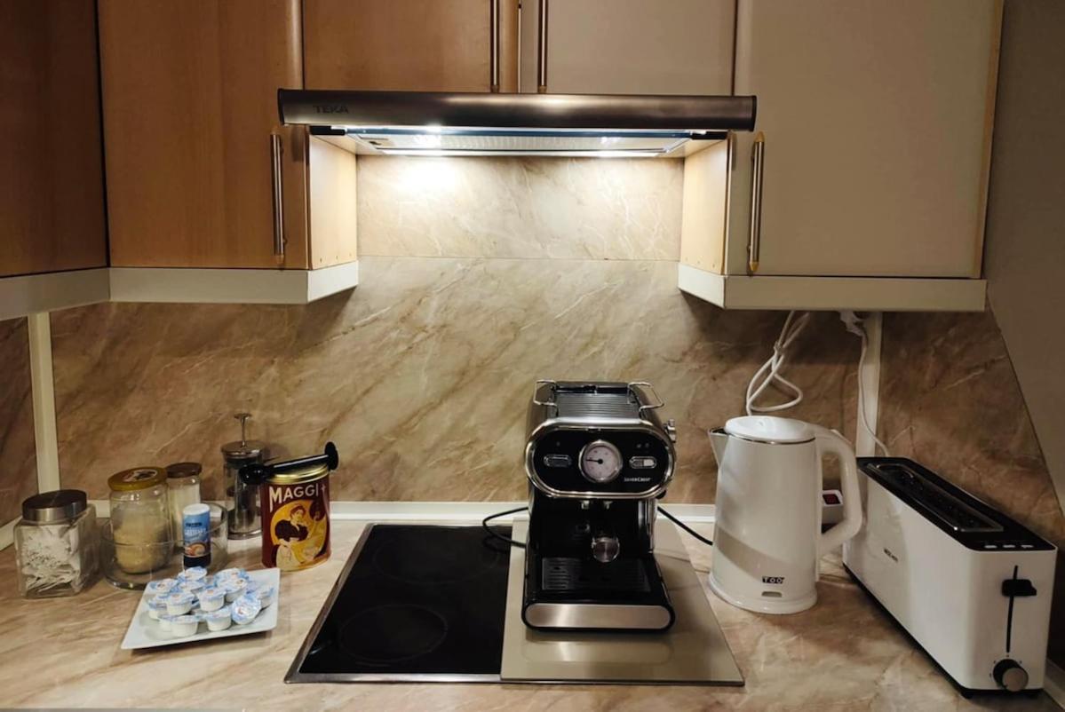 T27 Apartment Free Parking