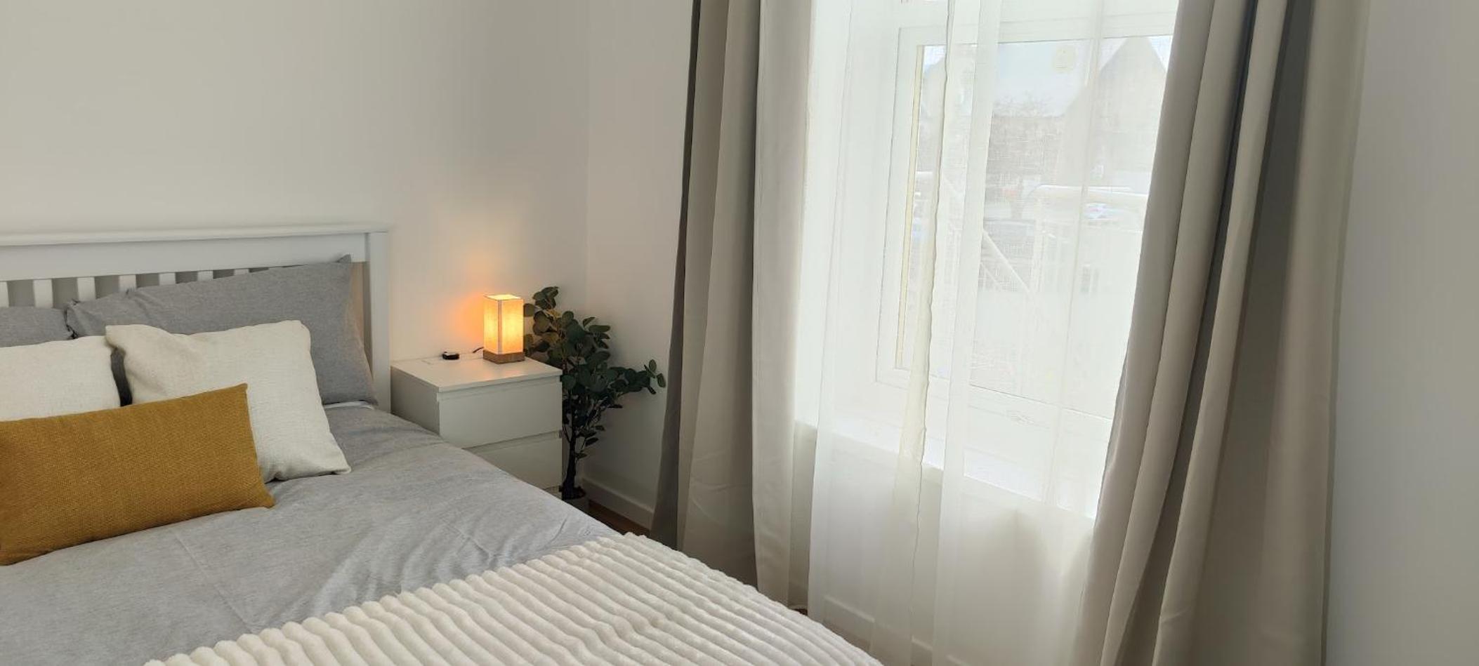 Central 1-bed flat - Walk to shops, pubs and station