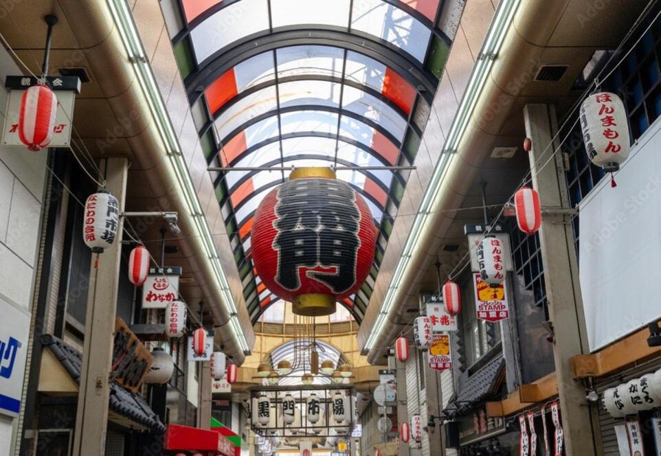 E-NA gesthouse 駅から徒歩3分の便利な立地 USJと難波へ好アクセス 最大5名様までご宿泊可能 Convenient location 3 min walk to station Easy access to USJ and Namba Accommodates up to 5 guests