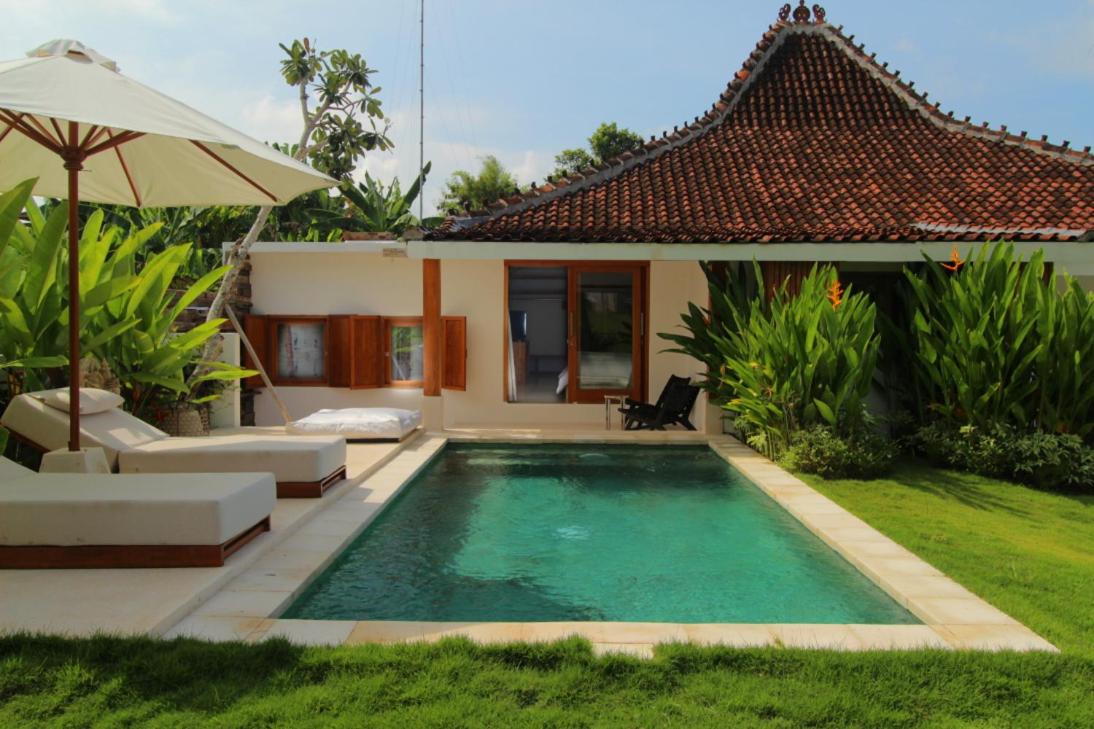 Love Is Simple Bali