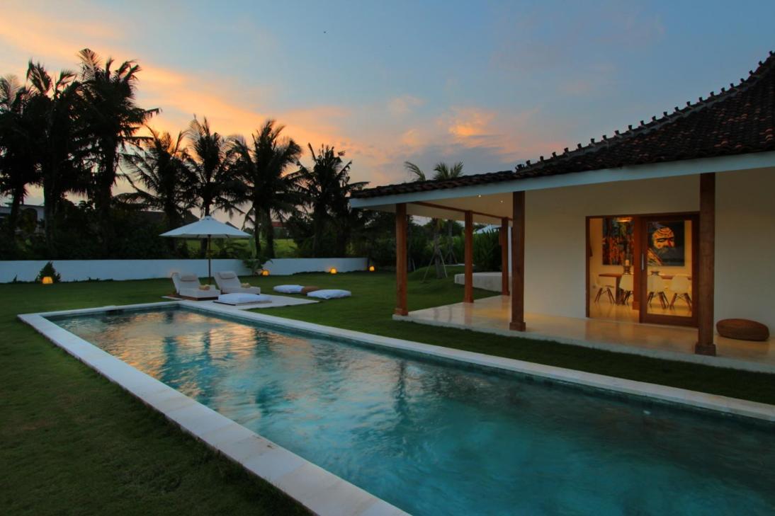 Love Is Simple Bali