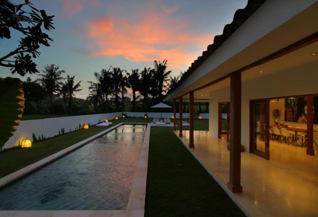 Love Is Simple Bali