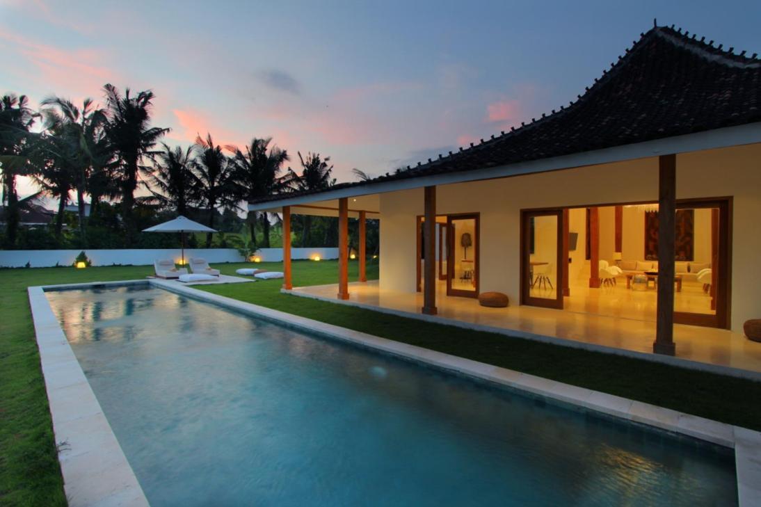 Love Is Simple Bali