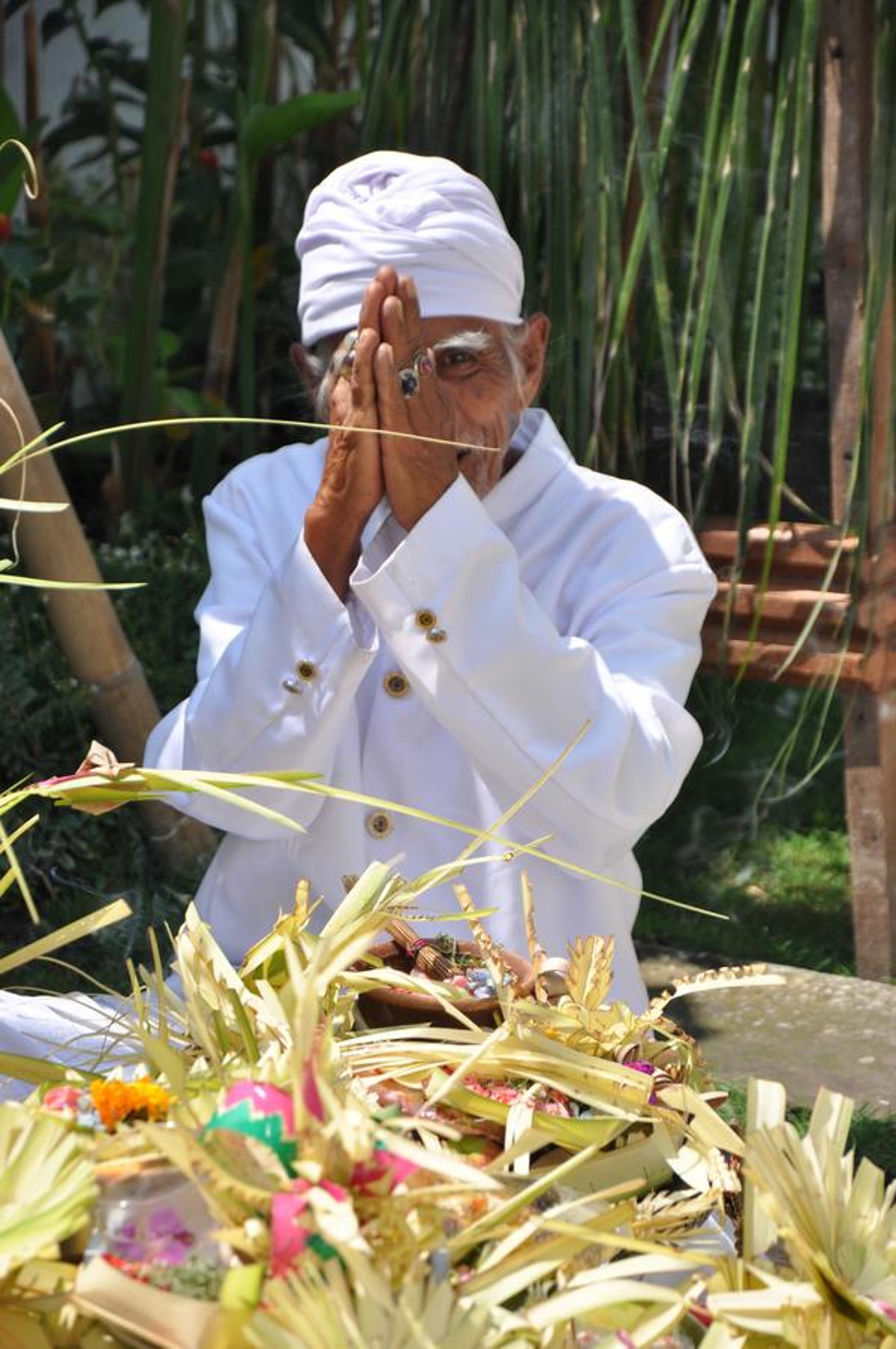 Love Is Simple Bali