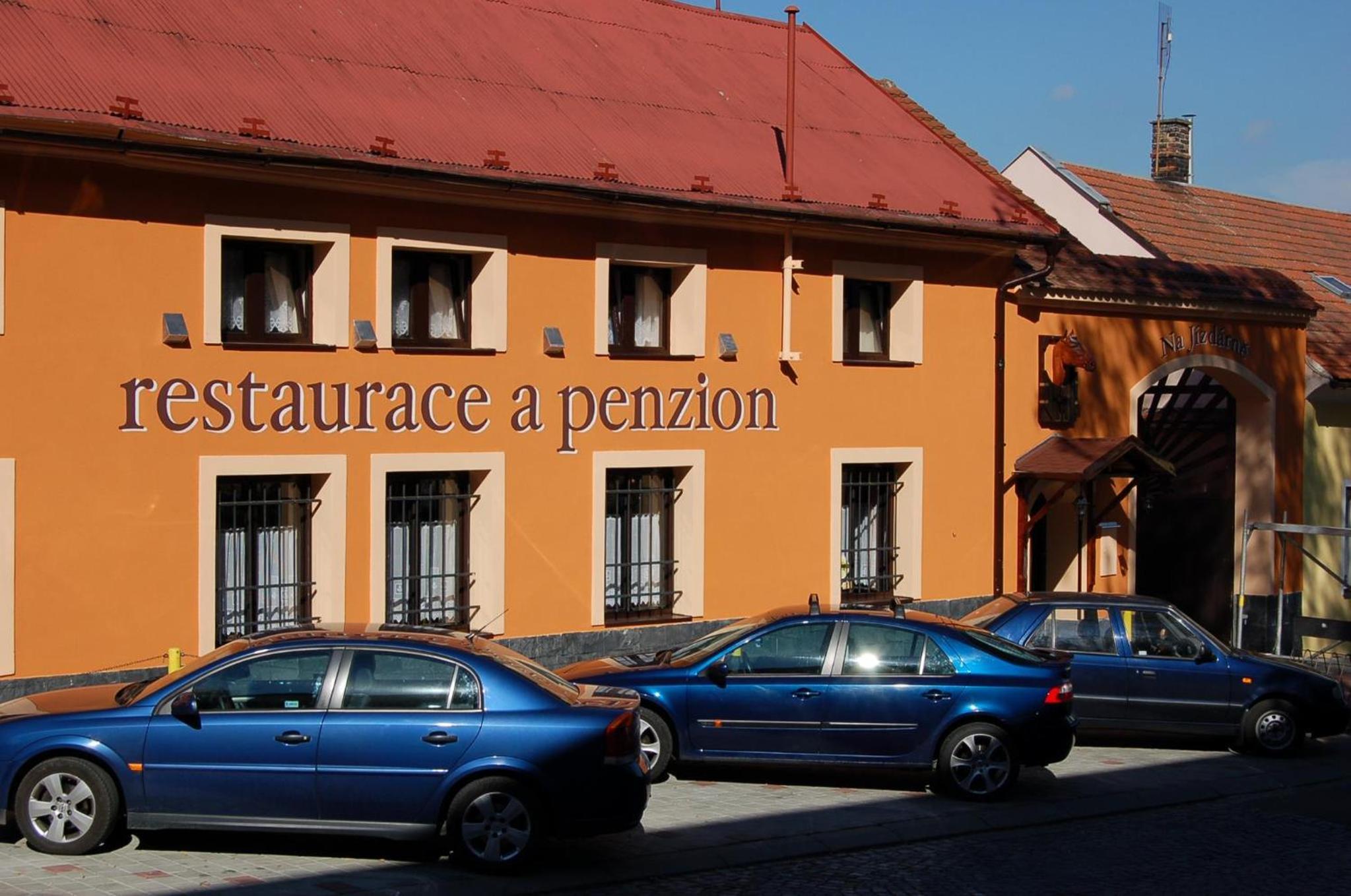 Penzion a Restaurace Na Jízdárně