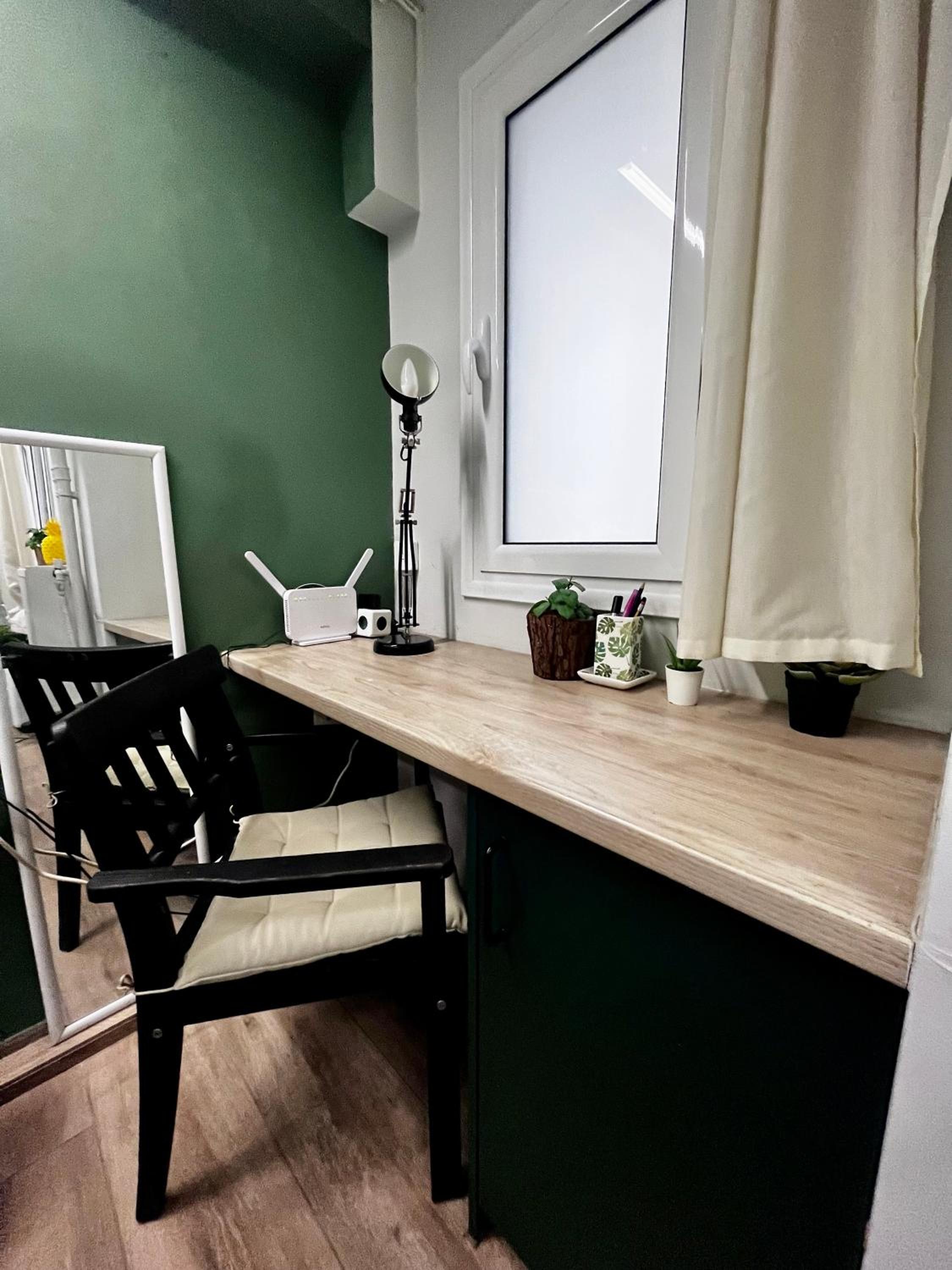 Central Cozy Studio, Ath