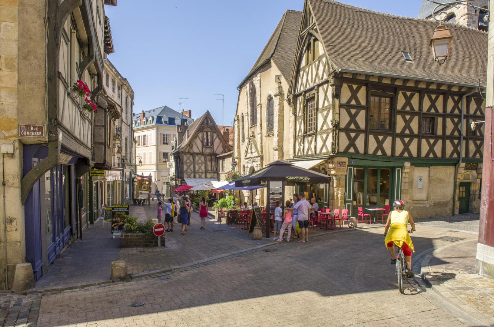 T2 cosy avec terrasse privée à Montluçon