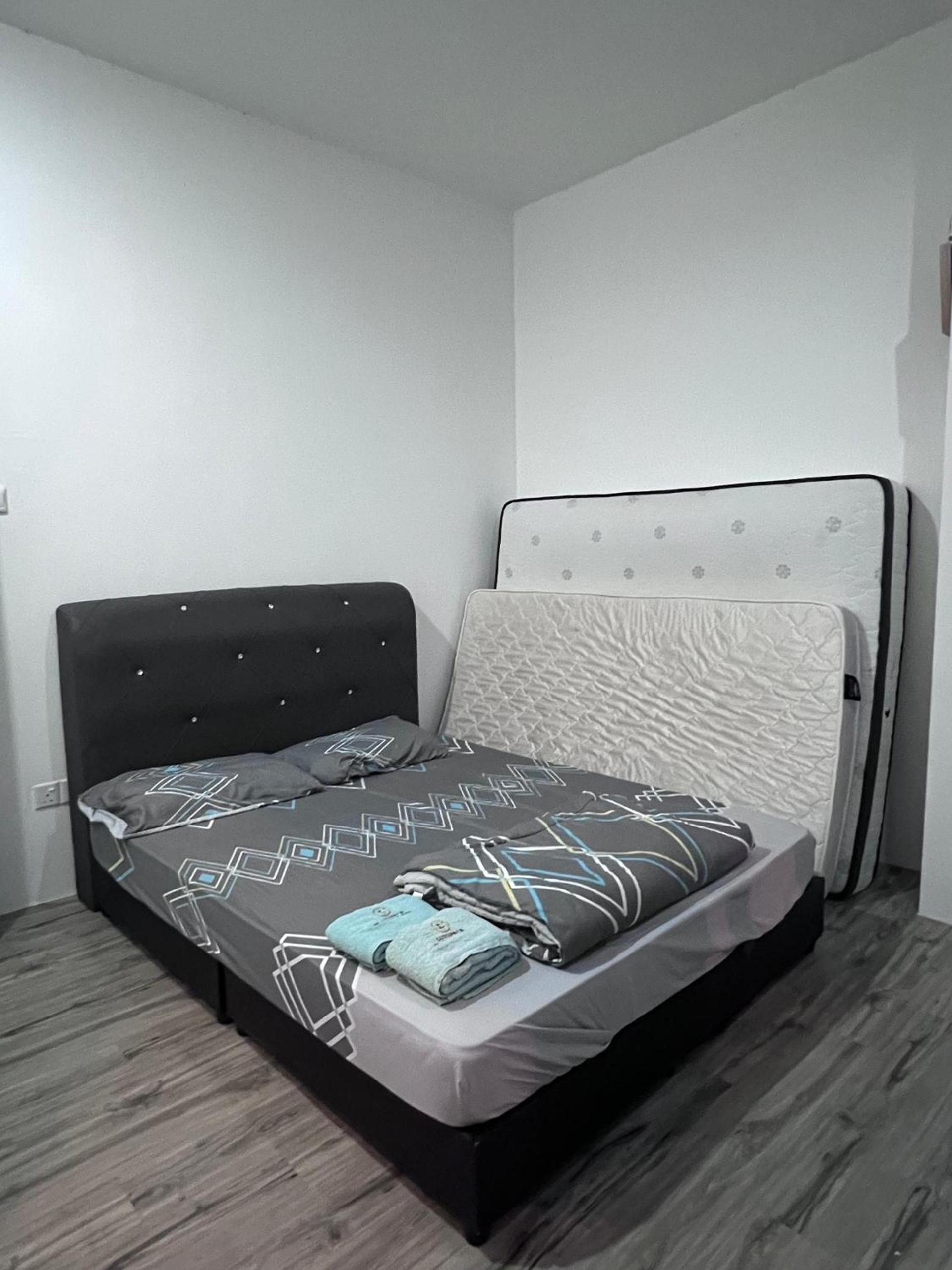 Zen 66 apartment