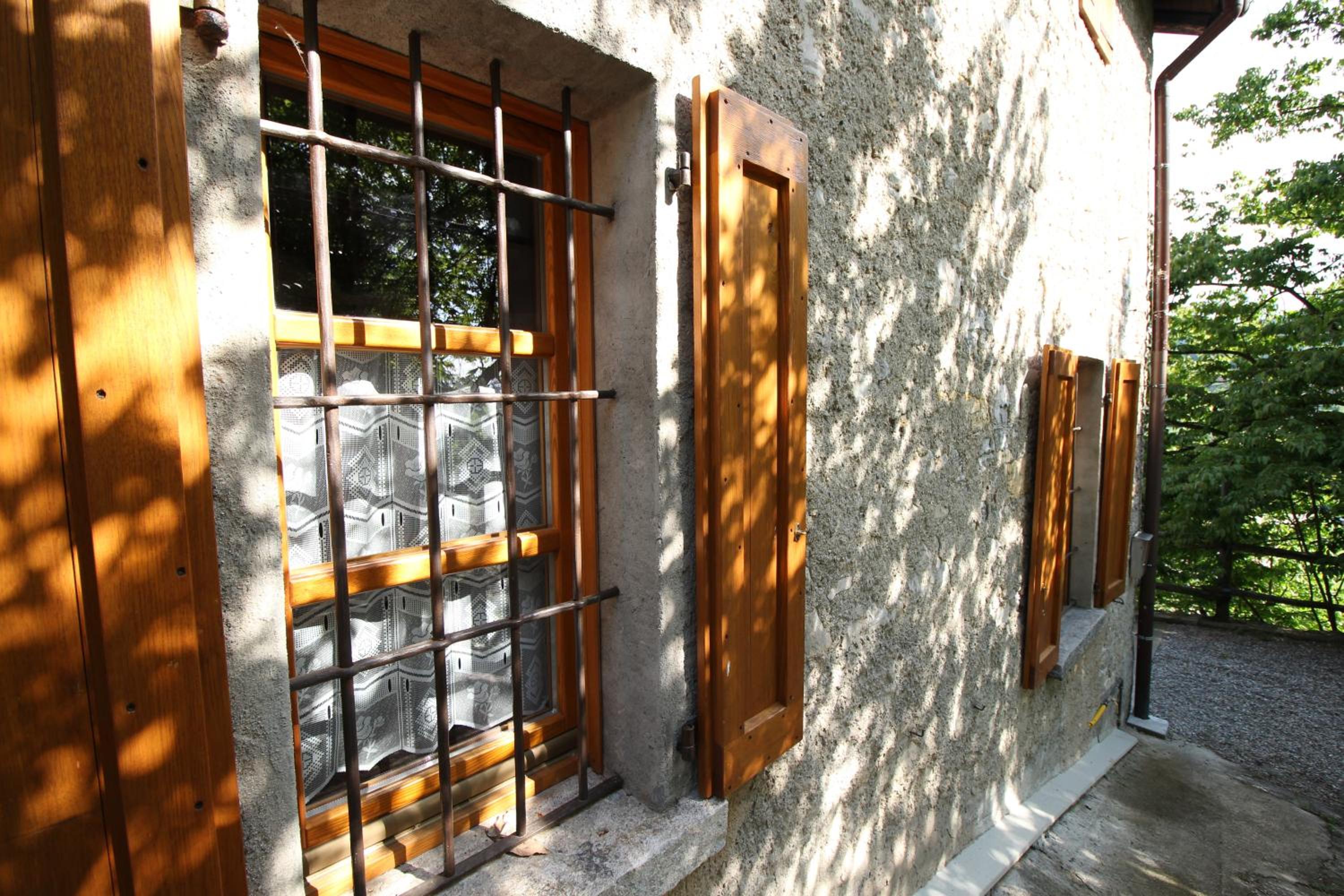 Photo 33