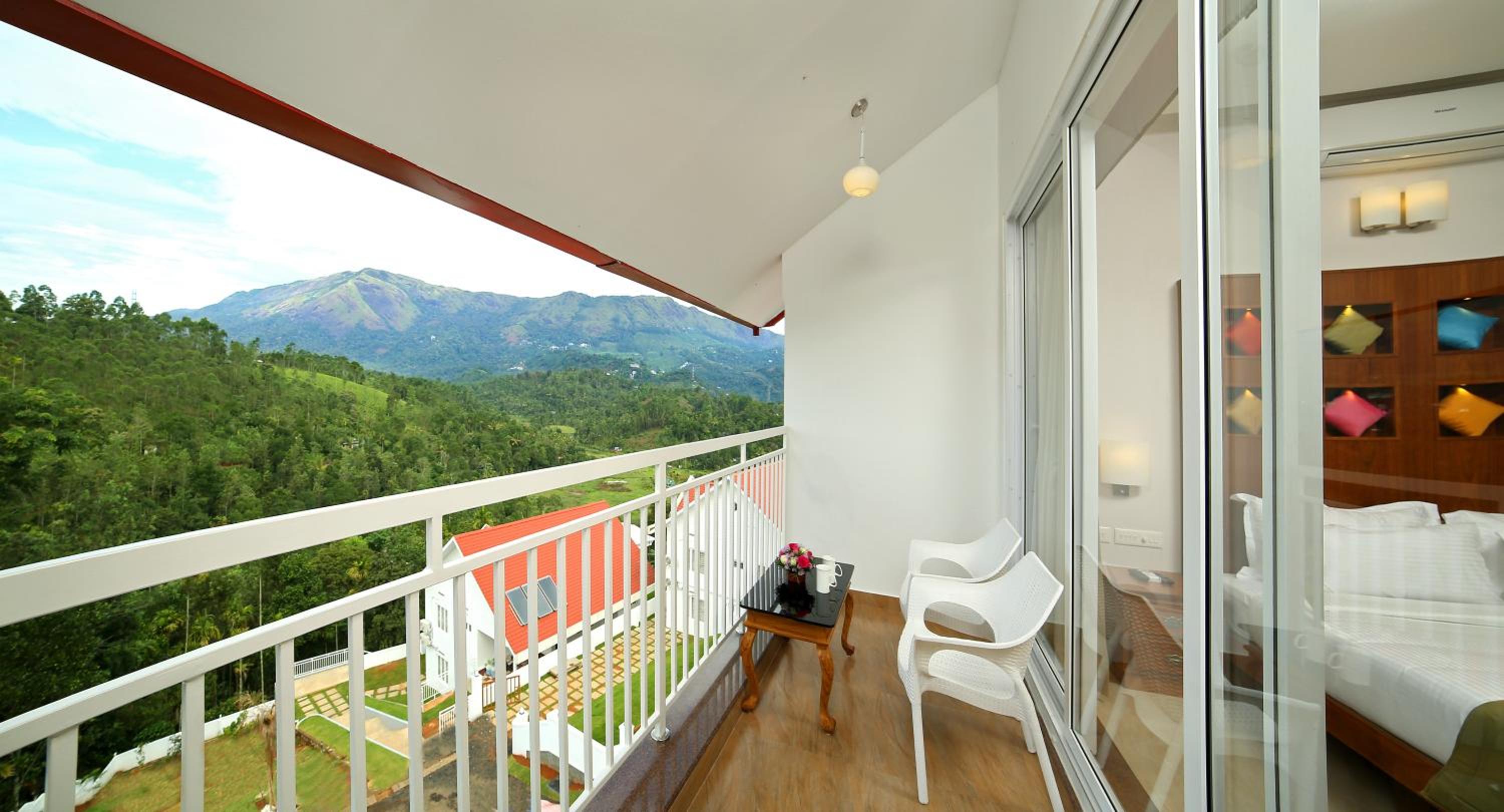 The Fog Munnar (Resort & Spa)
