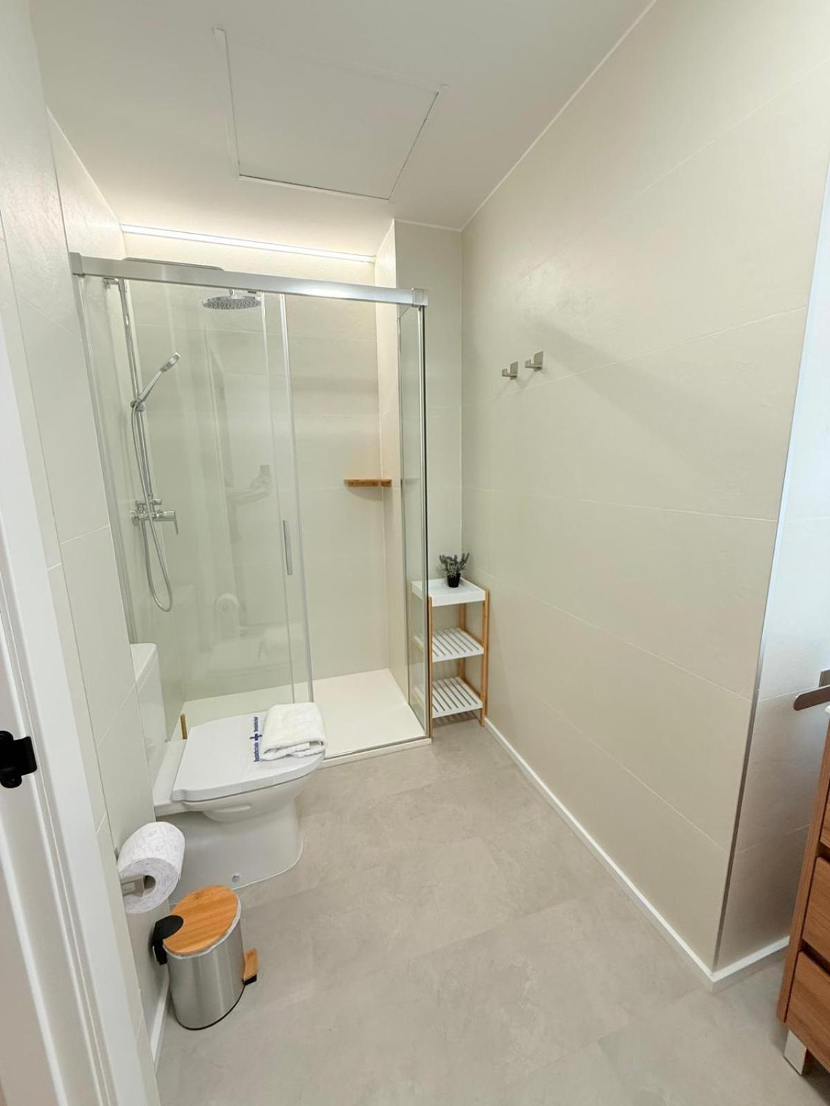 Travel Habitat Oceanografic Suites