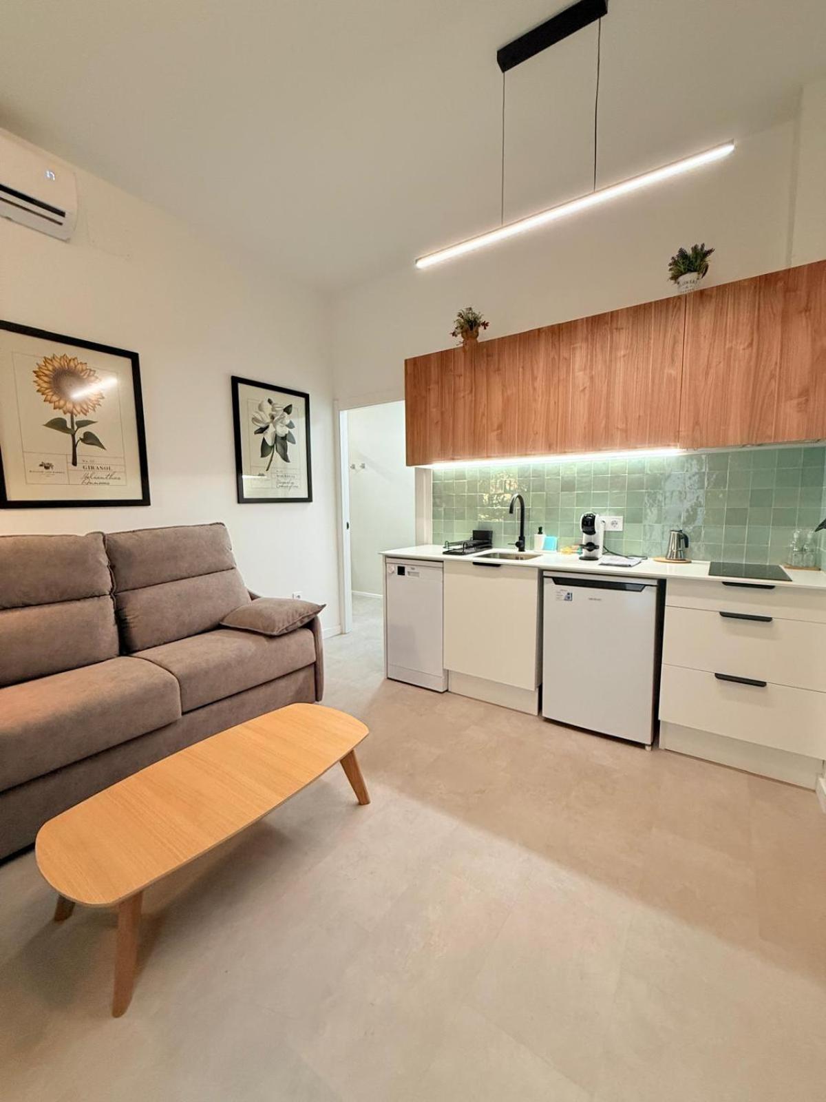Travel Habitat Oceanografic Suites