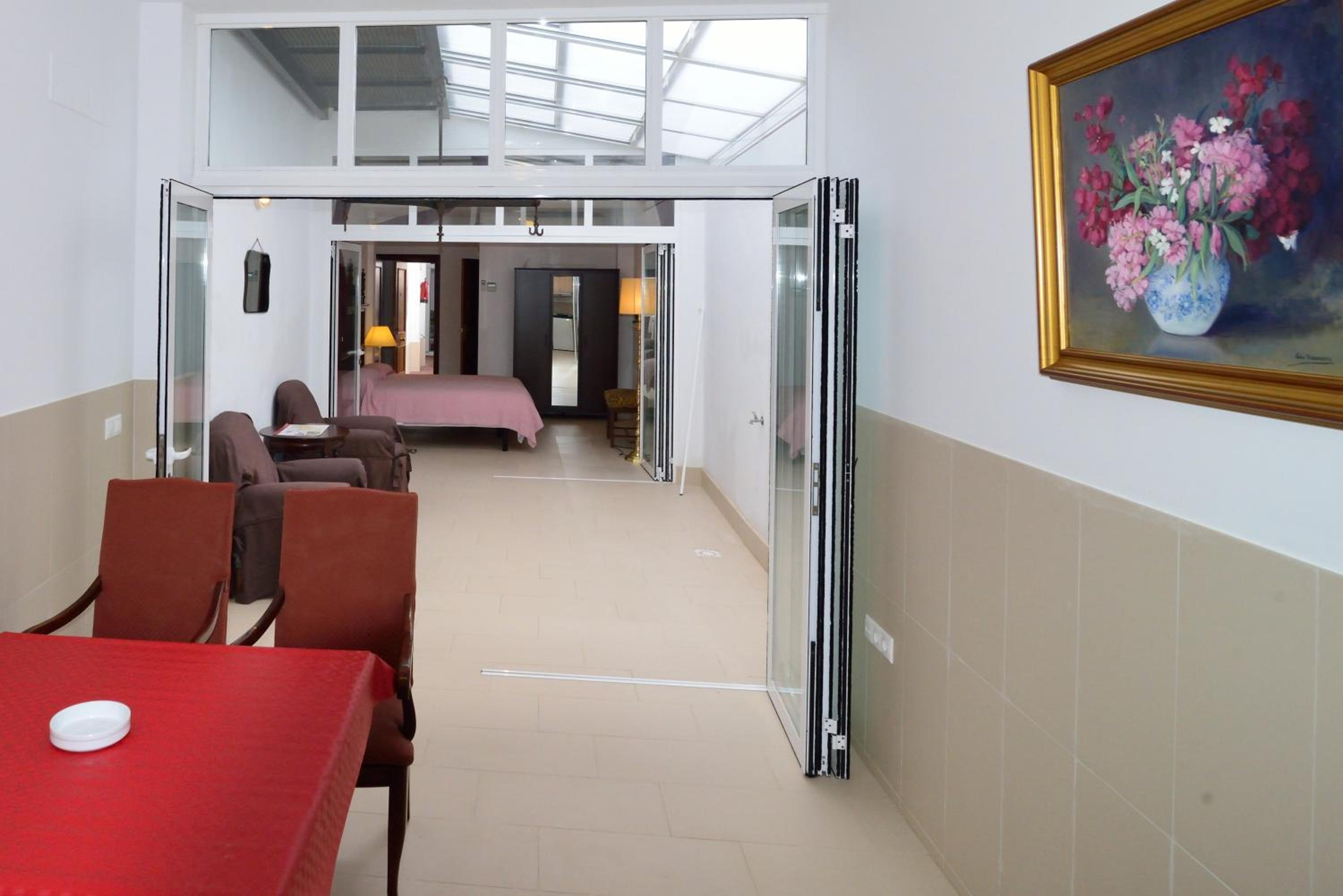 New Andalusian House 33 Free Private Parking view 3