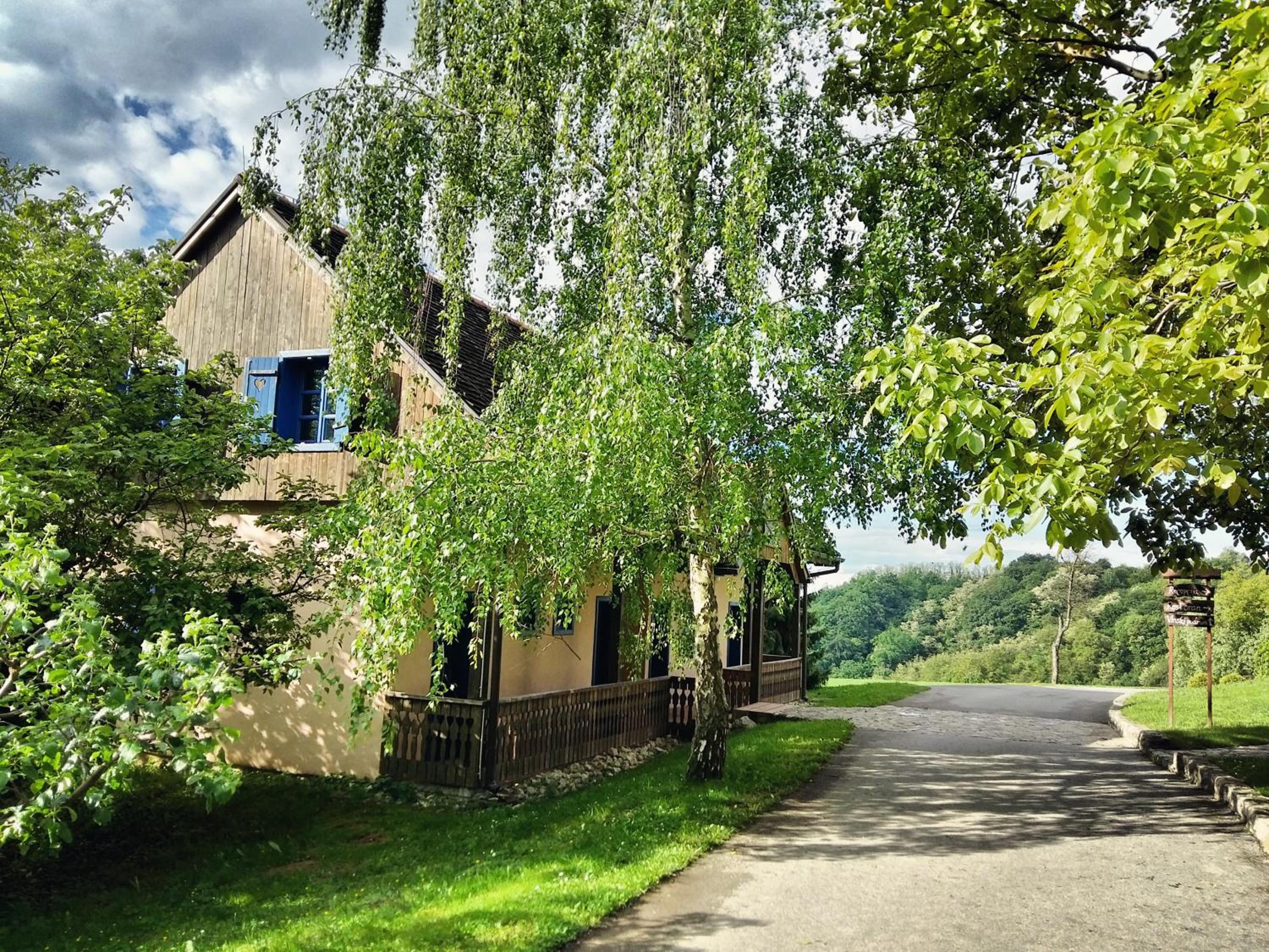 Winery, Restaurant & Pension Vuglec Breg