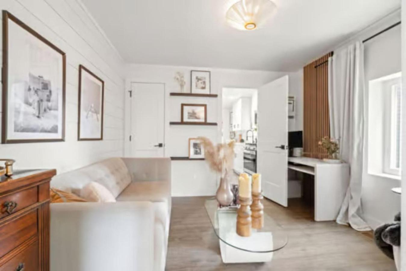 West Denver Radiance Light and Bright 3BR retreat