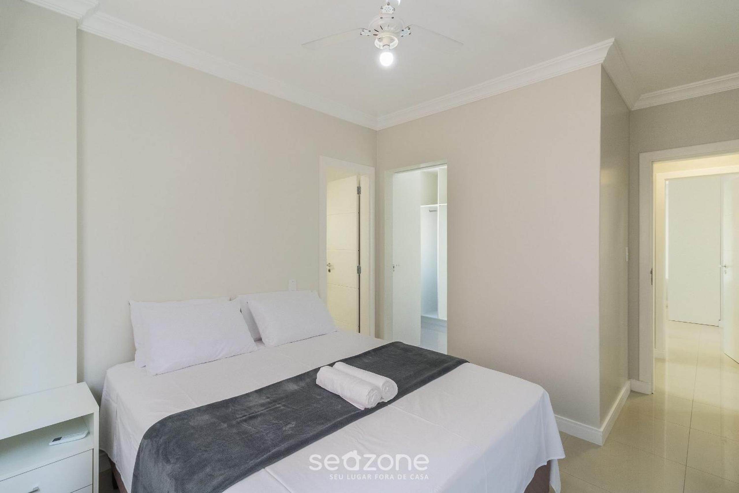 3 Bedroom Apartment 130m from the Beach MMP0137