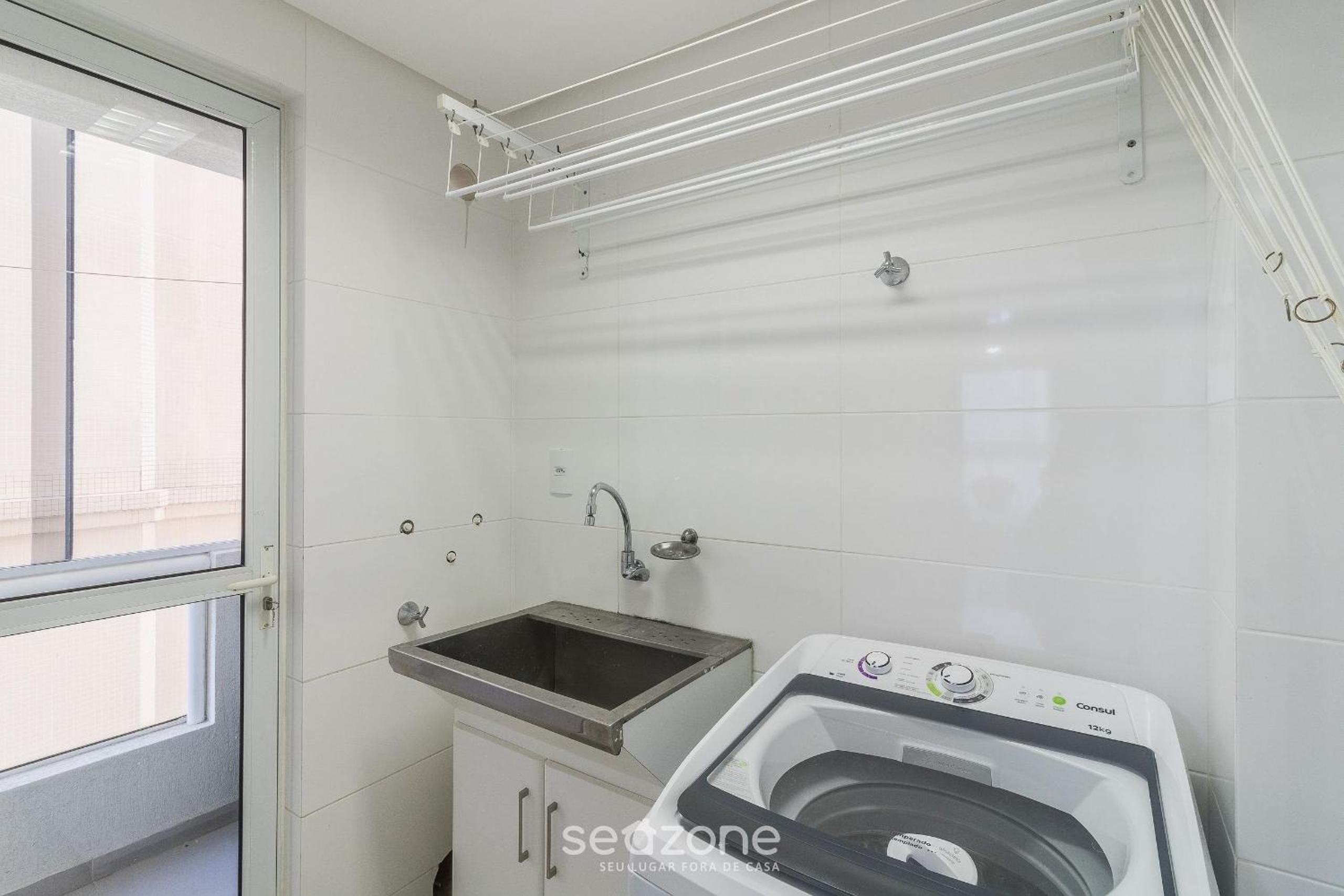3 Bedroom Apartment 130m from the Beach MMP0137