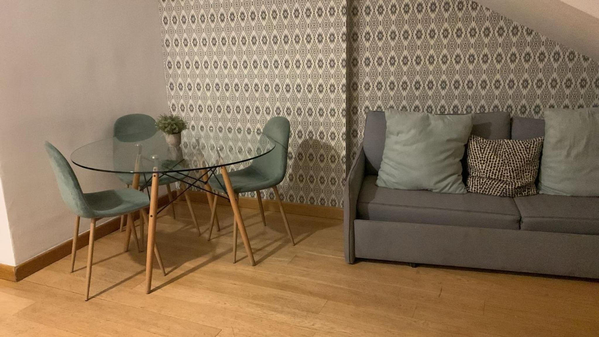 AH - Ático con estilo y luz en el corazón de Madrid