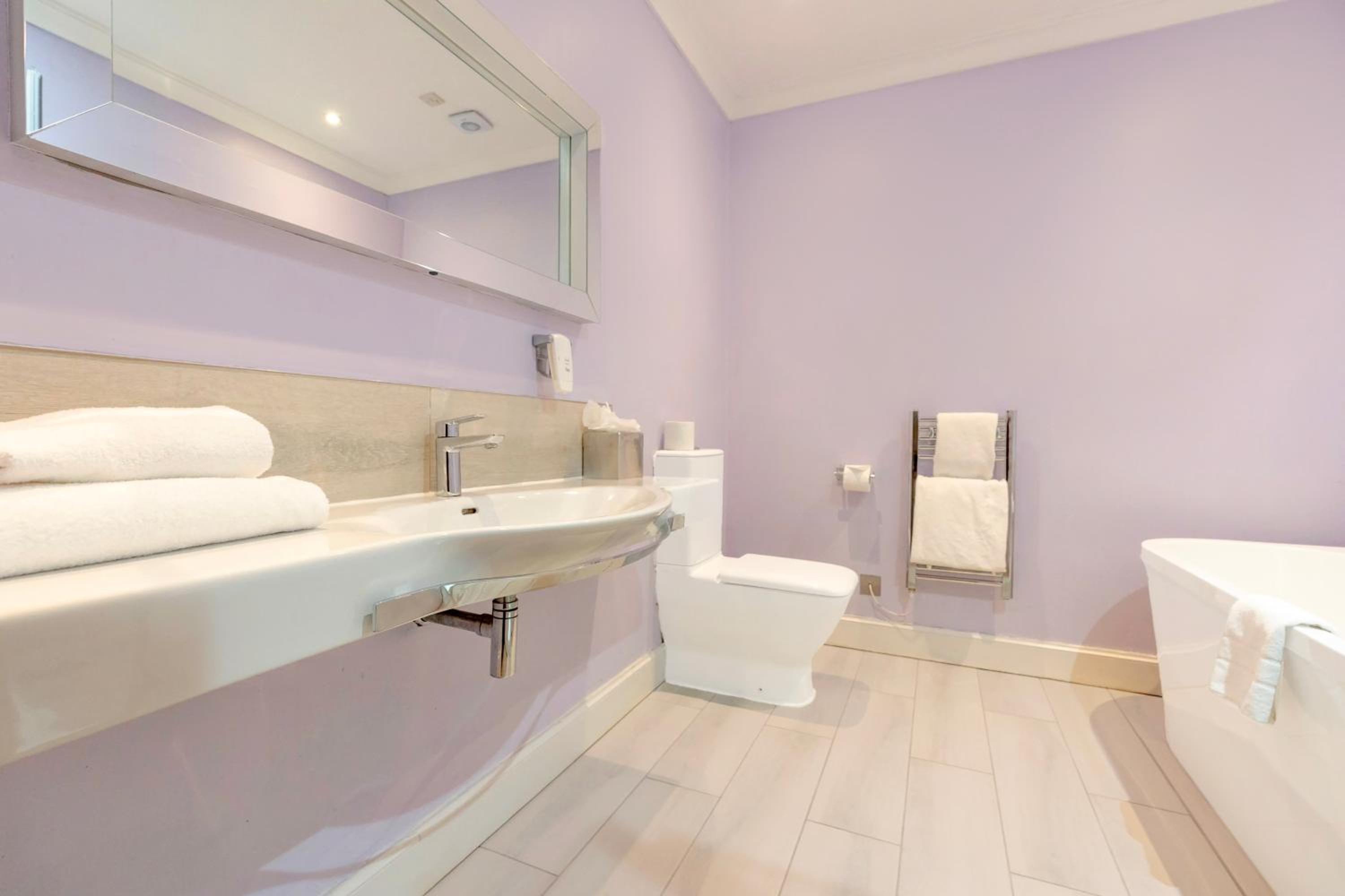 Dundee Serenity Spa Retreat near Perth