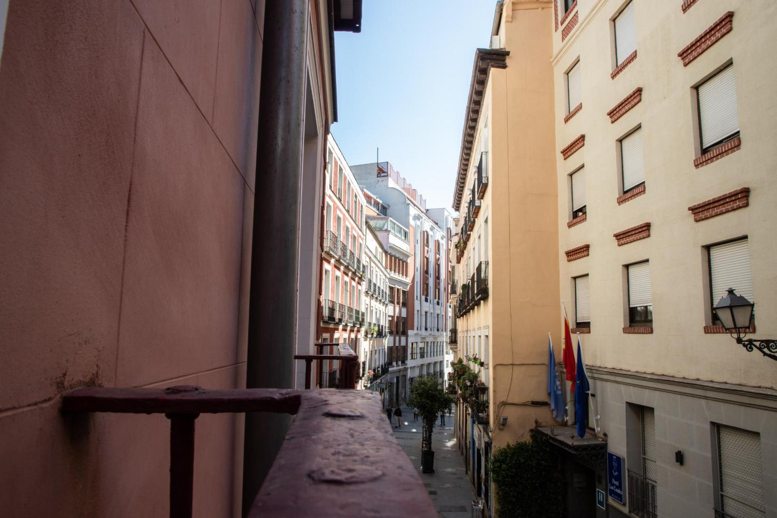AH - Ático con estilo y luz en el corazón de Madrid