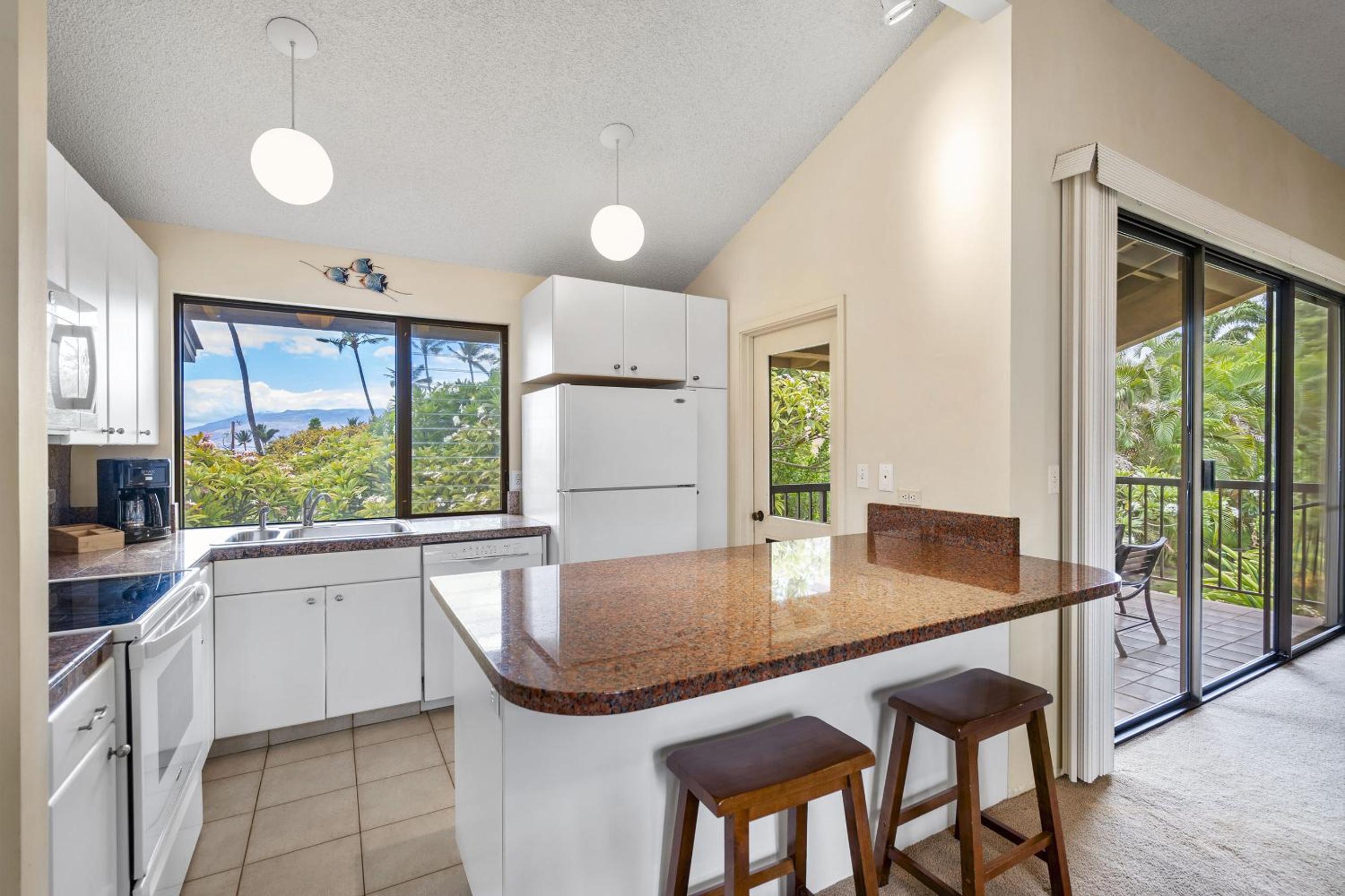 Wailea Ekahi 20J - Secluded Garden Oasis Surrounded by Trees & Tropical Blooms