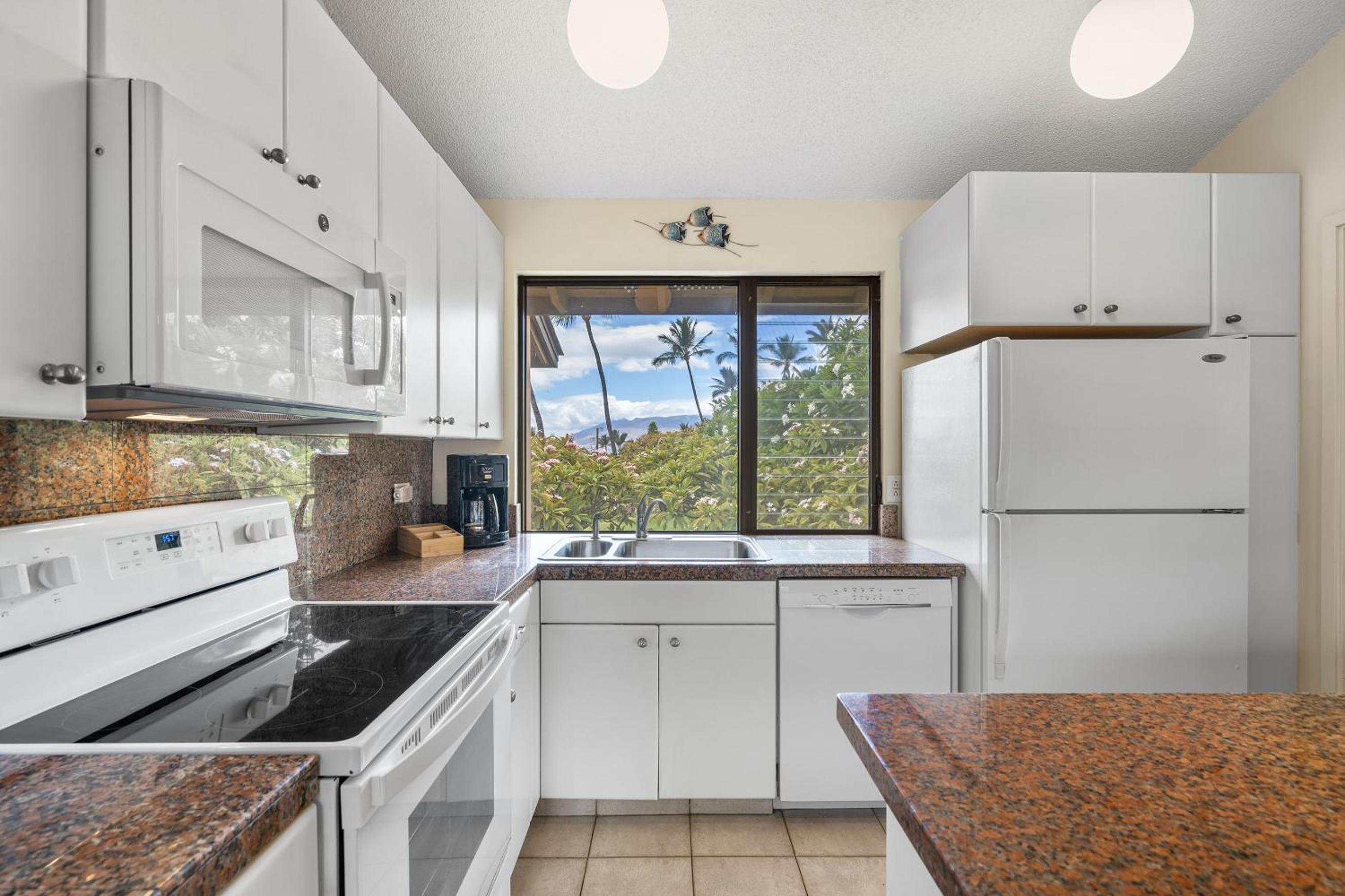 Wailea Ekahi 20J - Secluded Garden Oasis Surrounded by Trees & Tropical Blooms