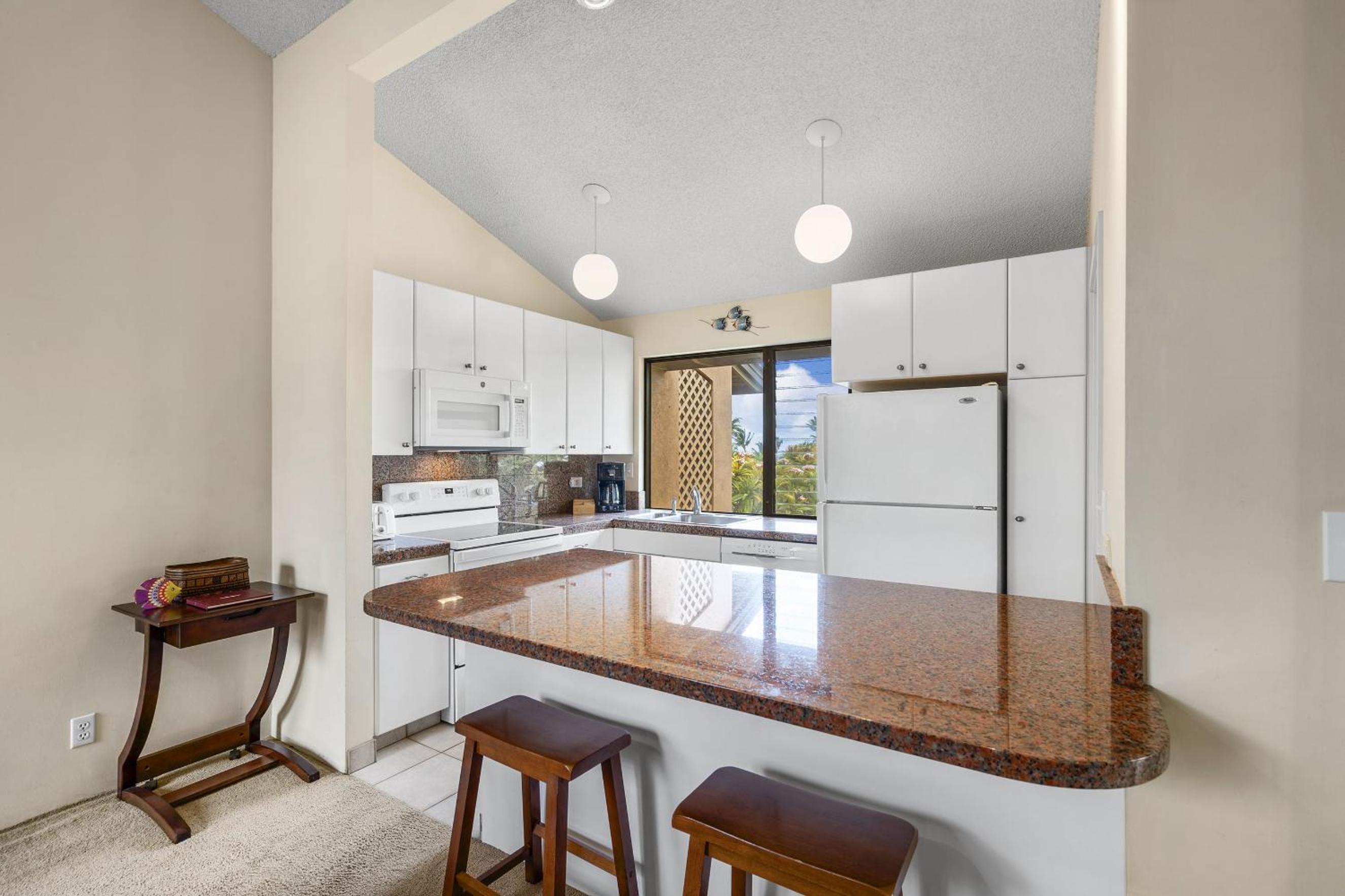 Wailea Ekahi 20J - Secluded Garden Oasis Surrounded by Trees & Tropical Blooms