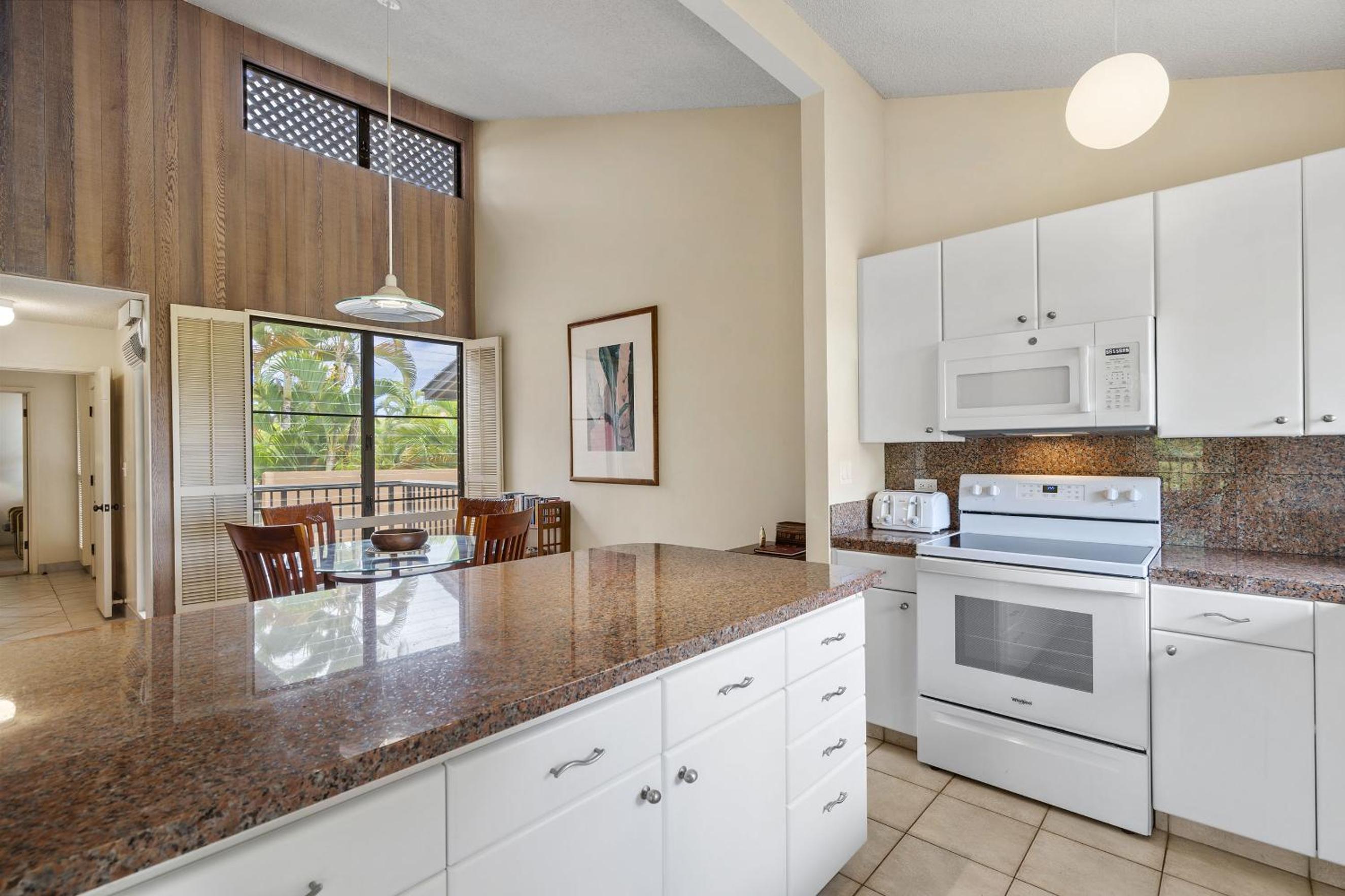 Wailea Ekahi 20J - Secluded Garden Oasis Surrounded by Trees & Tropical Blooms