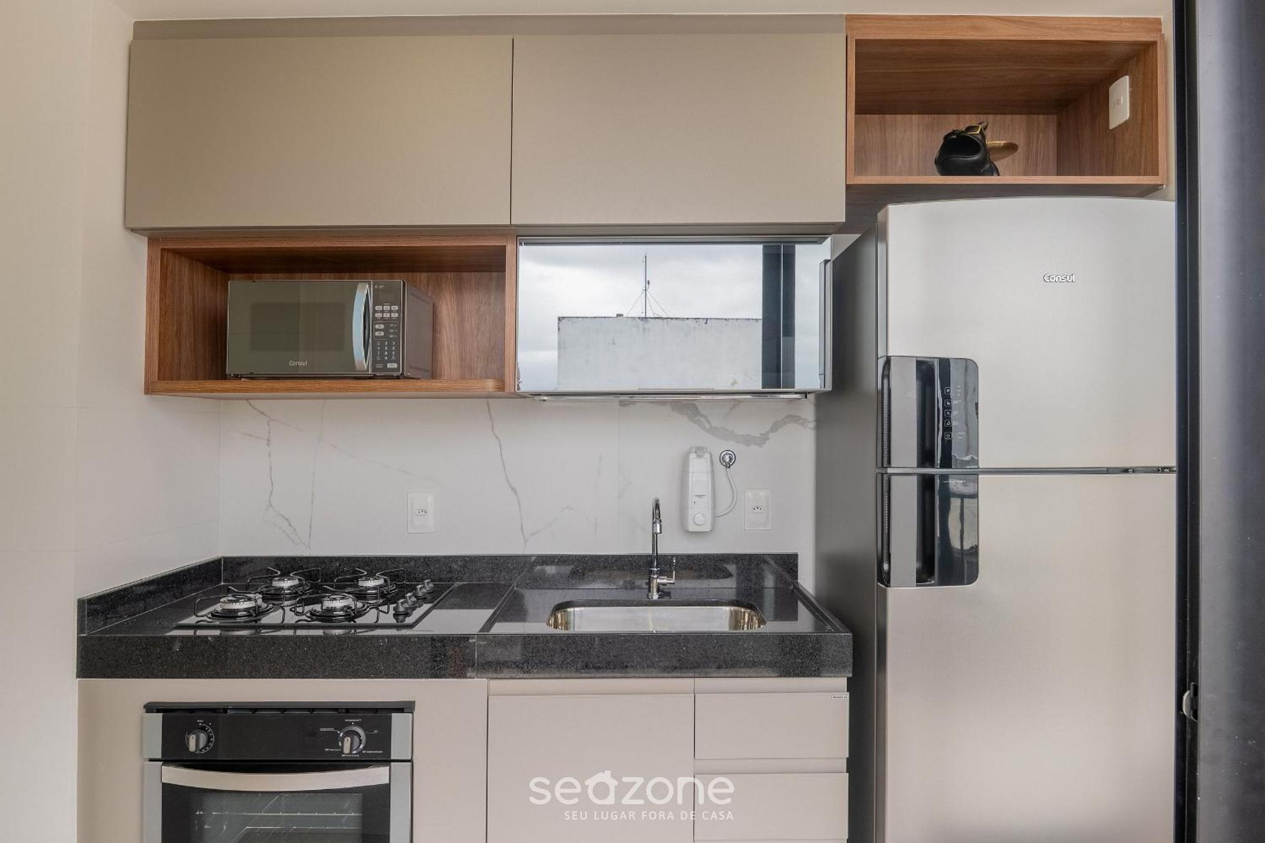 Building with New Apartments 300m from the Beach - EEP