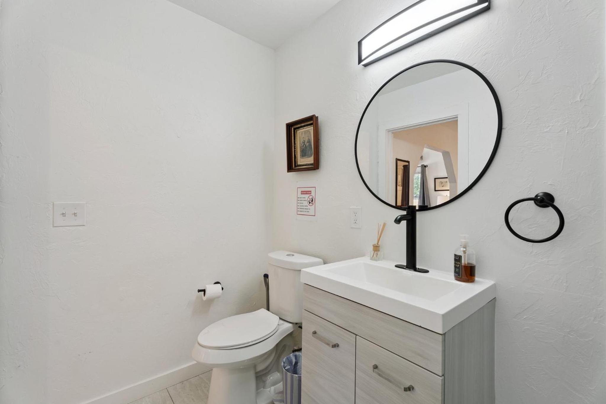 1BR Apt 8mins St Anthony Monthly 20 Off #22A