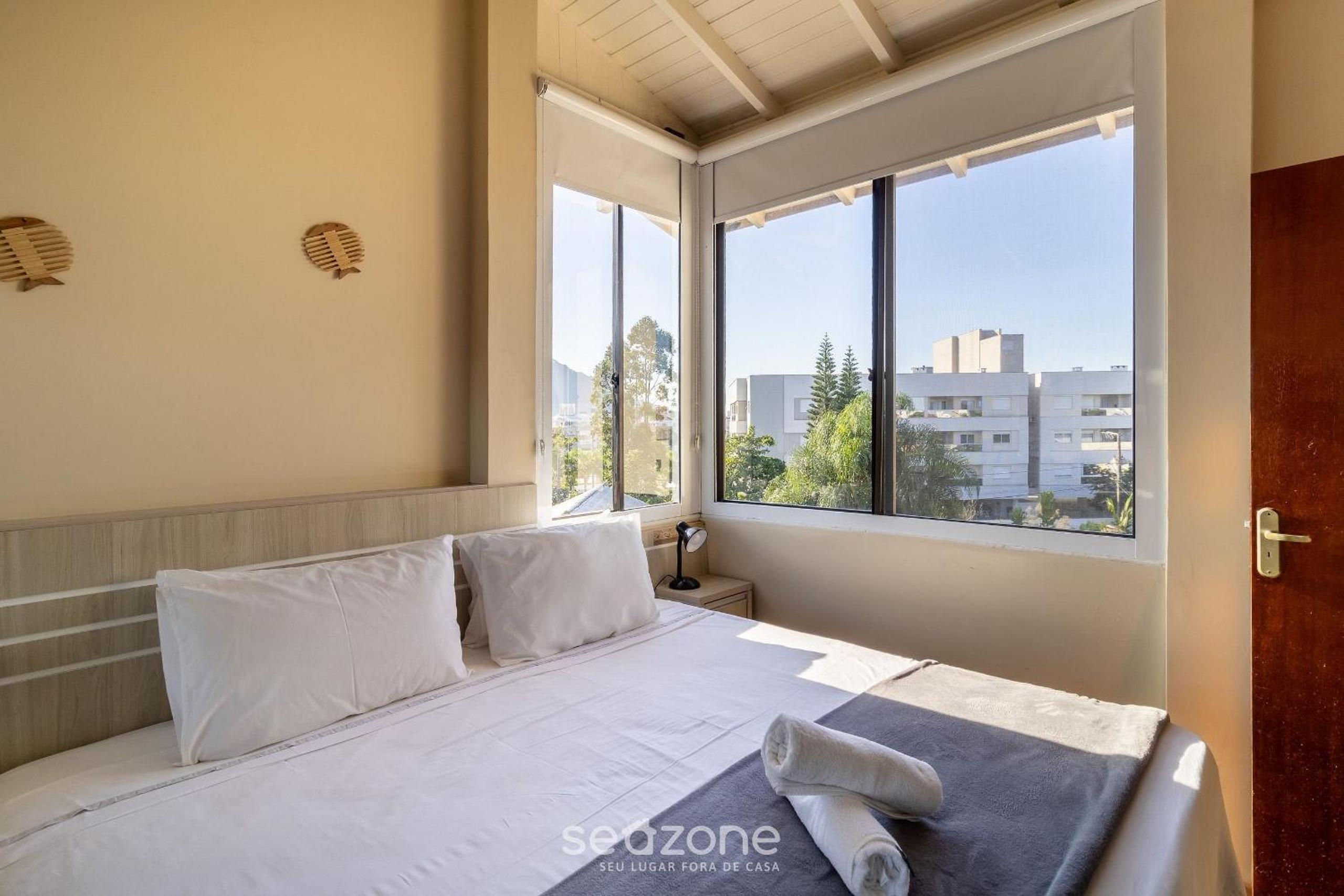 Apart w/ Barbecue 650m from the Beach QTIB0301
