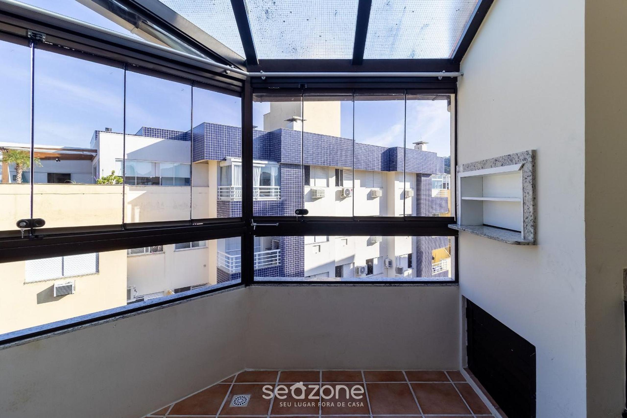 Apart w/ Barbecue 650m from the Beach QTIB0301
