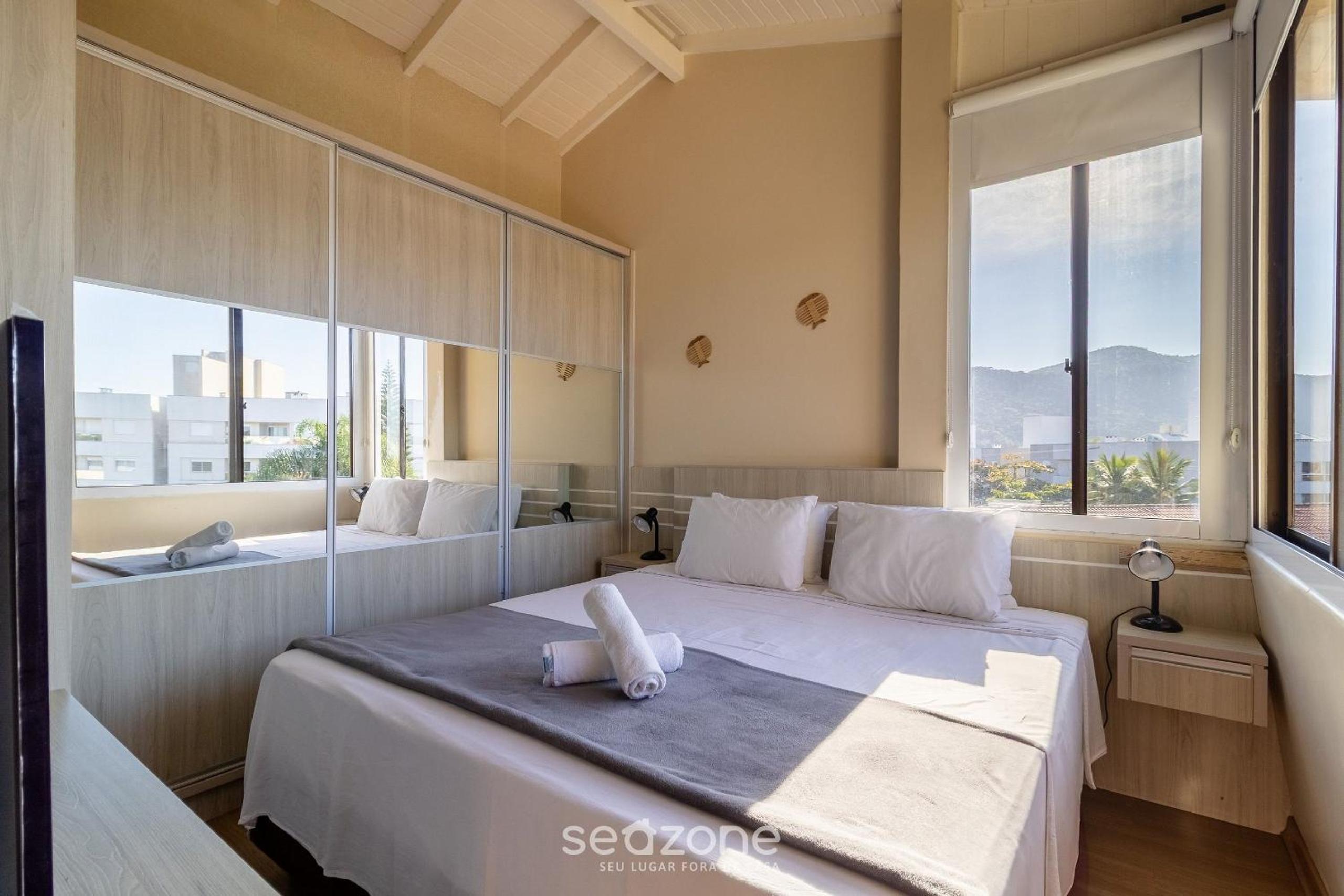 Apart w/ Barbecue 650m from the Beach QTIB0301