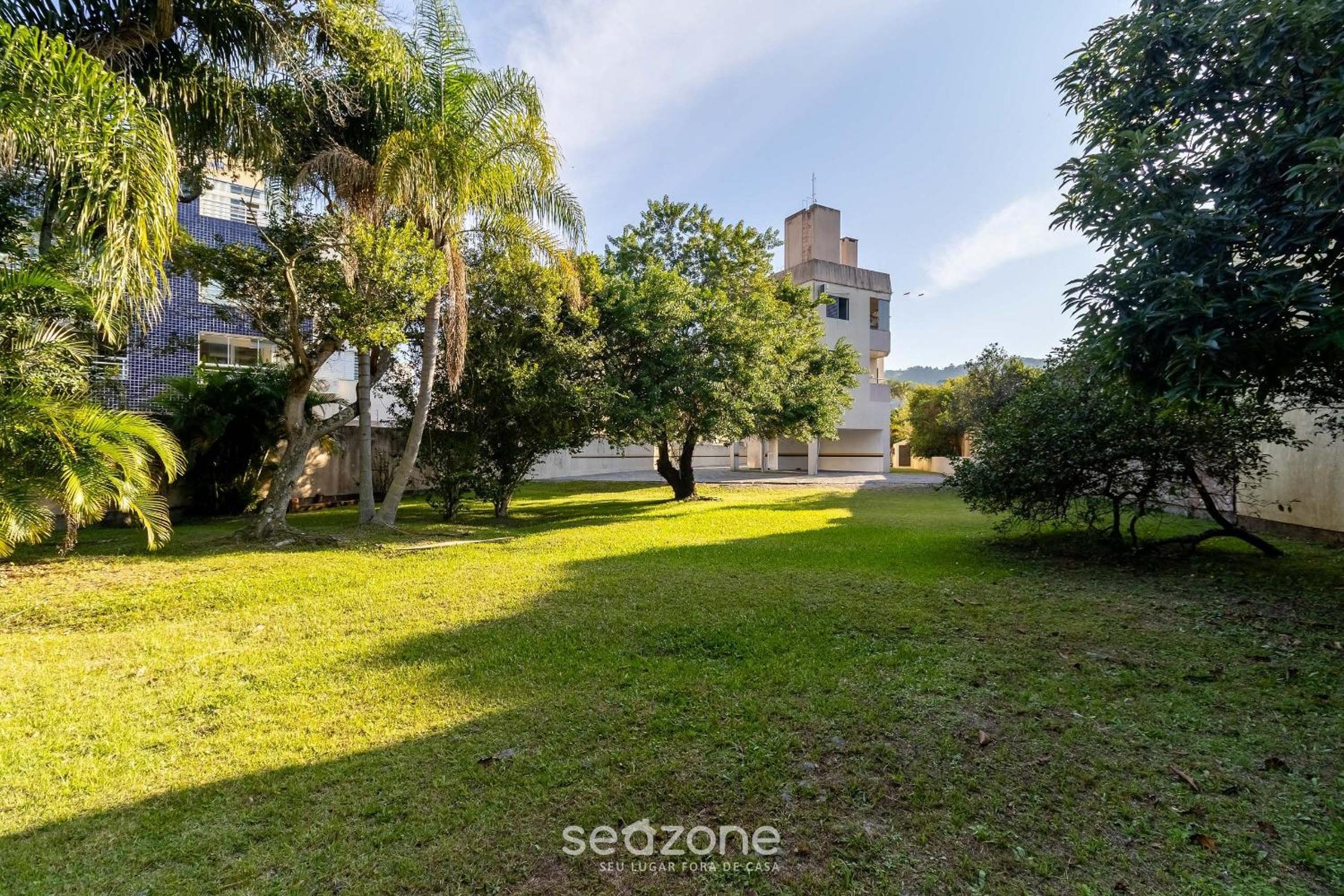 Apart w/ Barbecue 650m from the Beach QTIB0301
