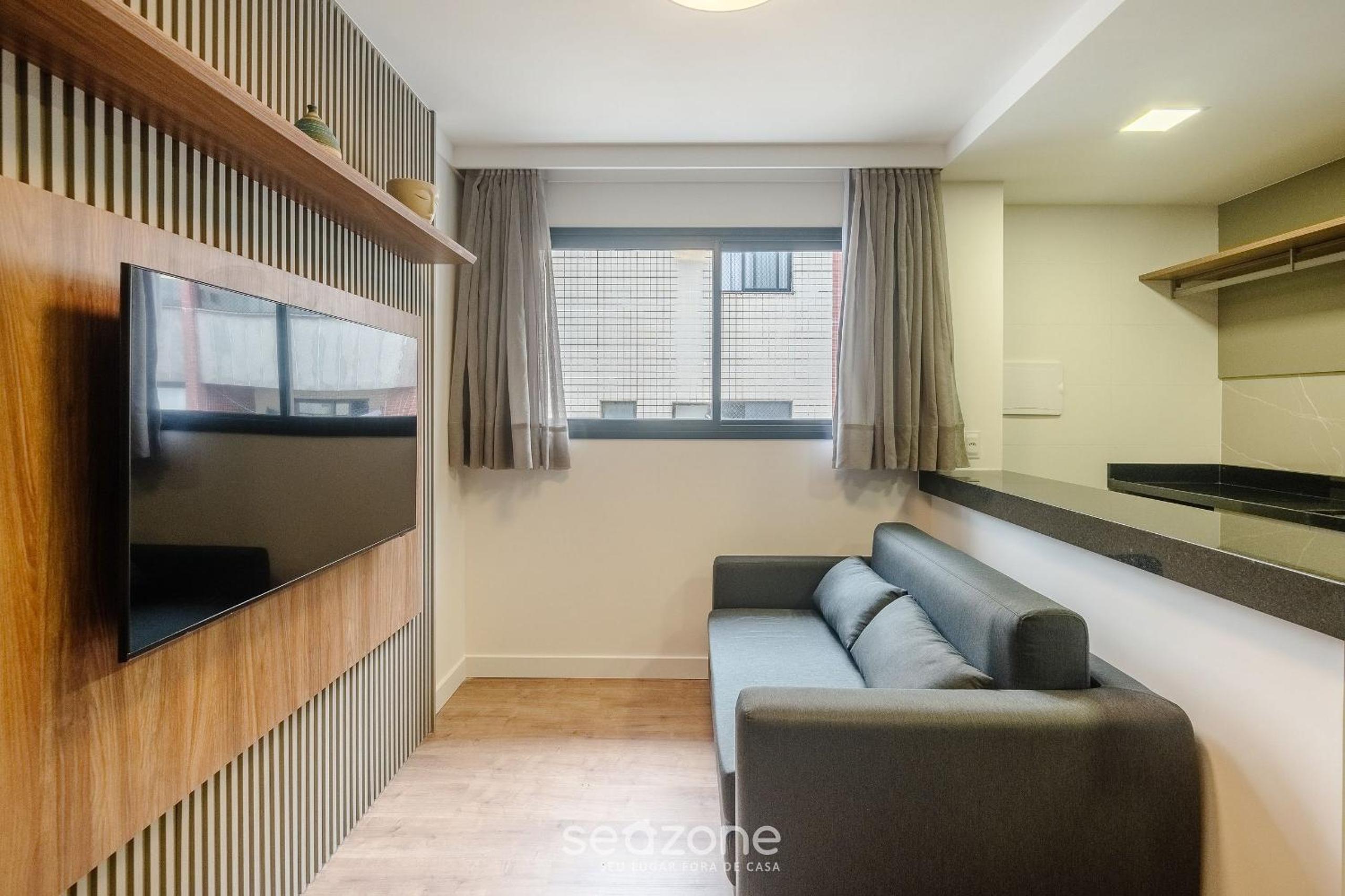 Building with New Apartments 300m from the Beach - EEP