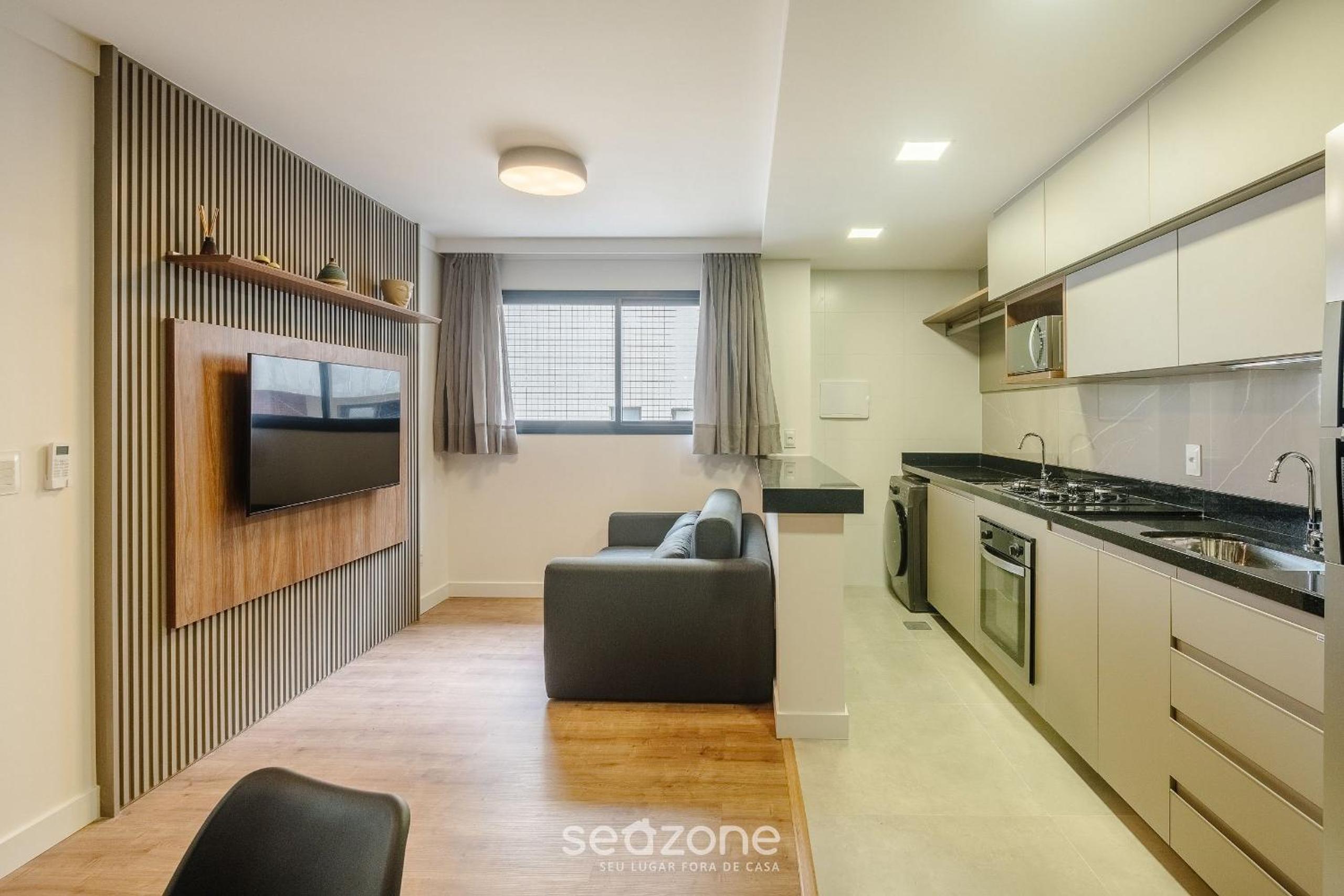 Building with New Apartments 300m from the Beach - EEP