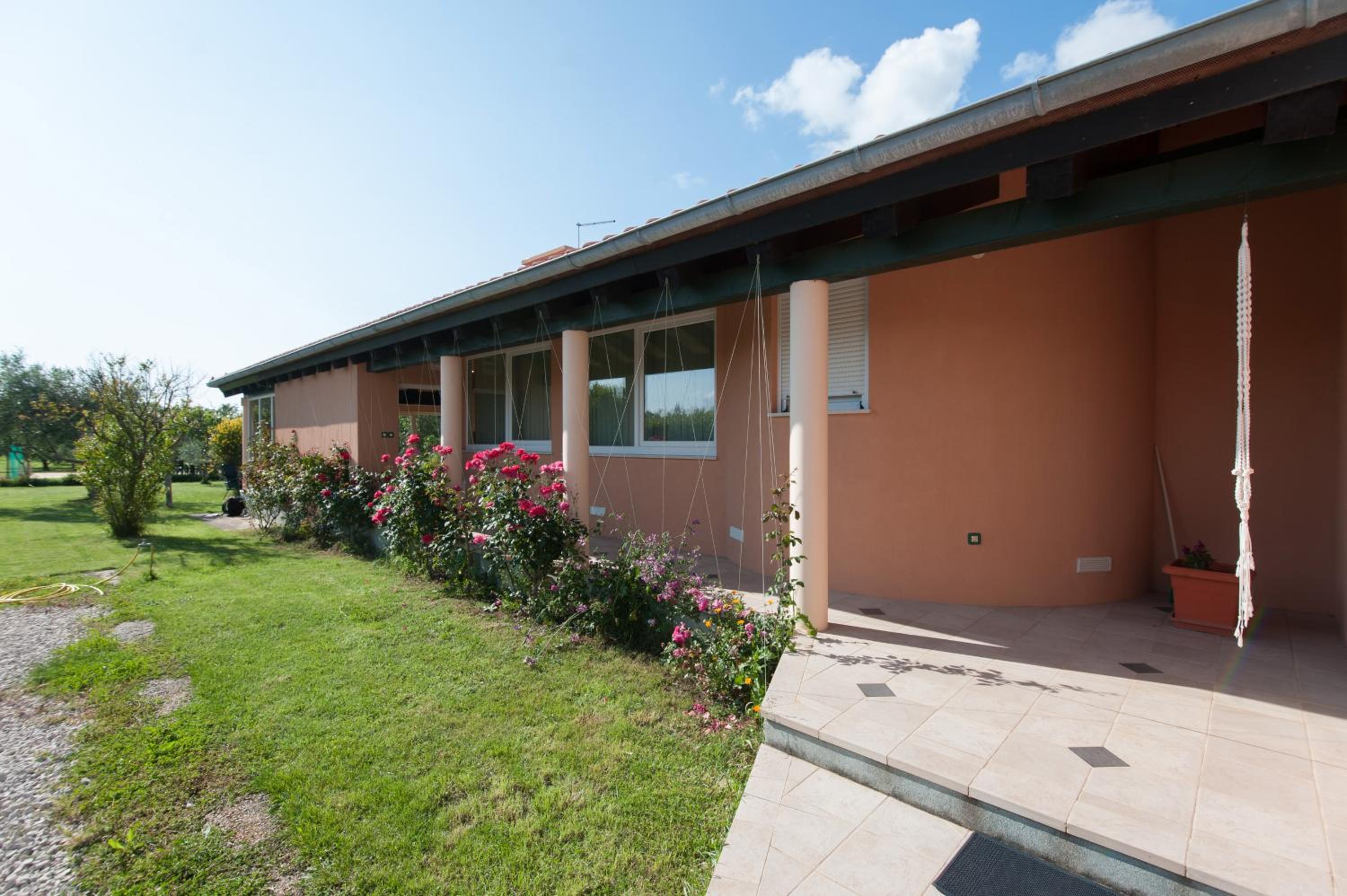 Holiday home Frankie Paradise view 2