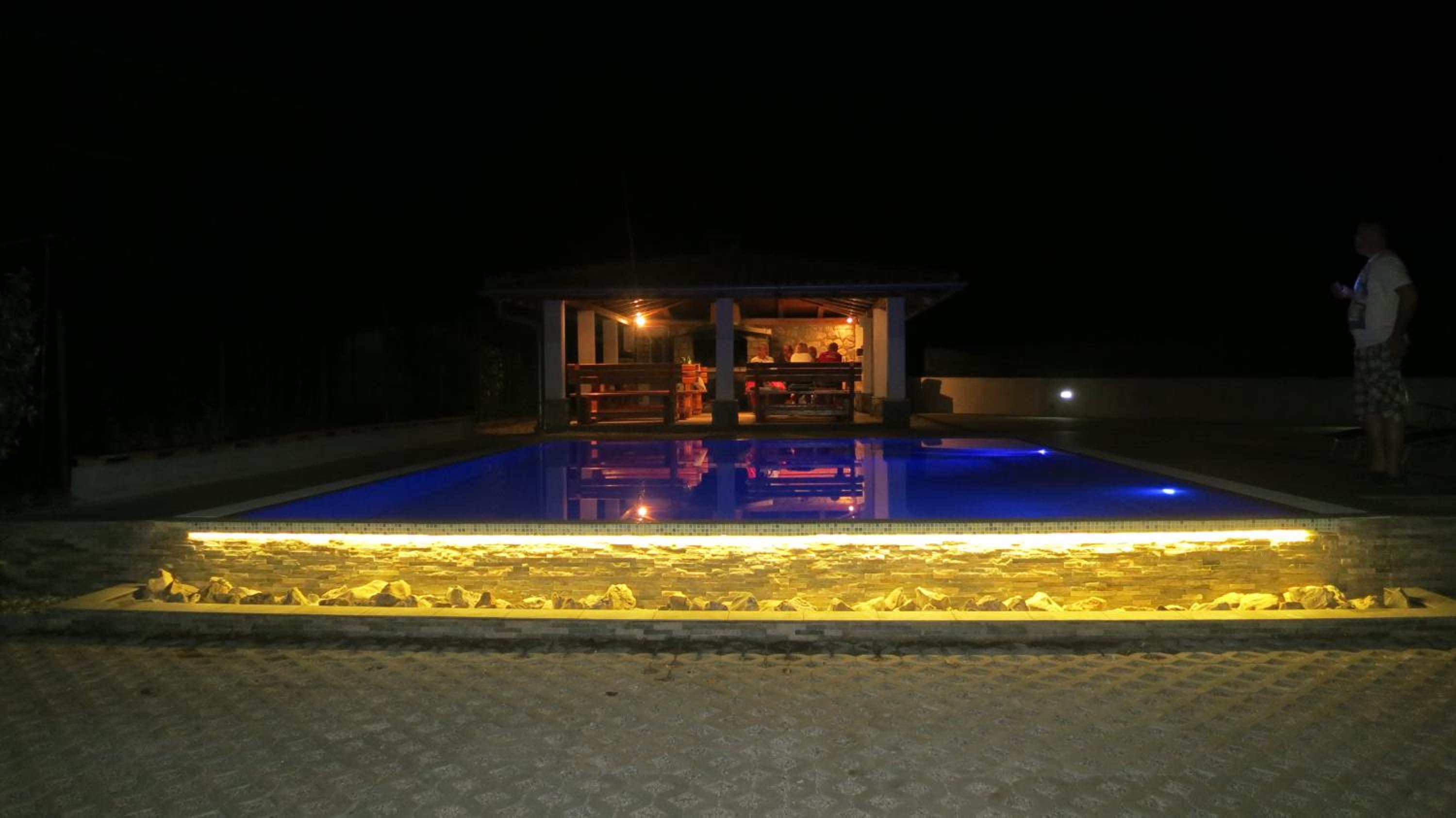 Apartments Suzy view 4