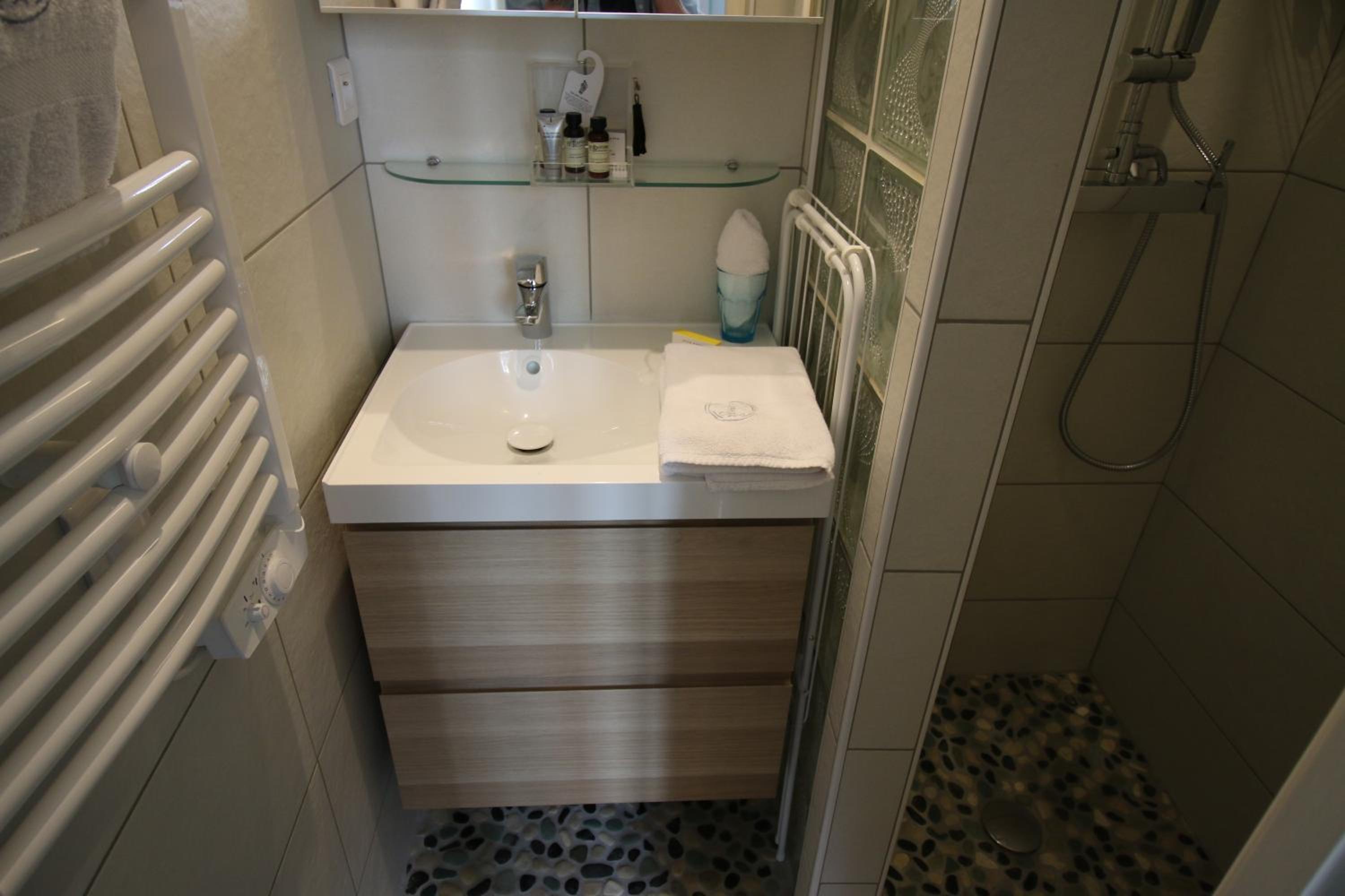 Photo 19