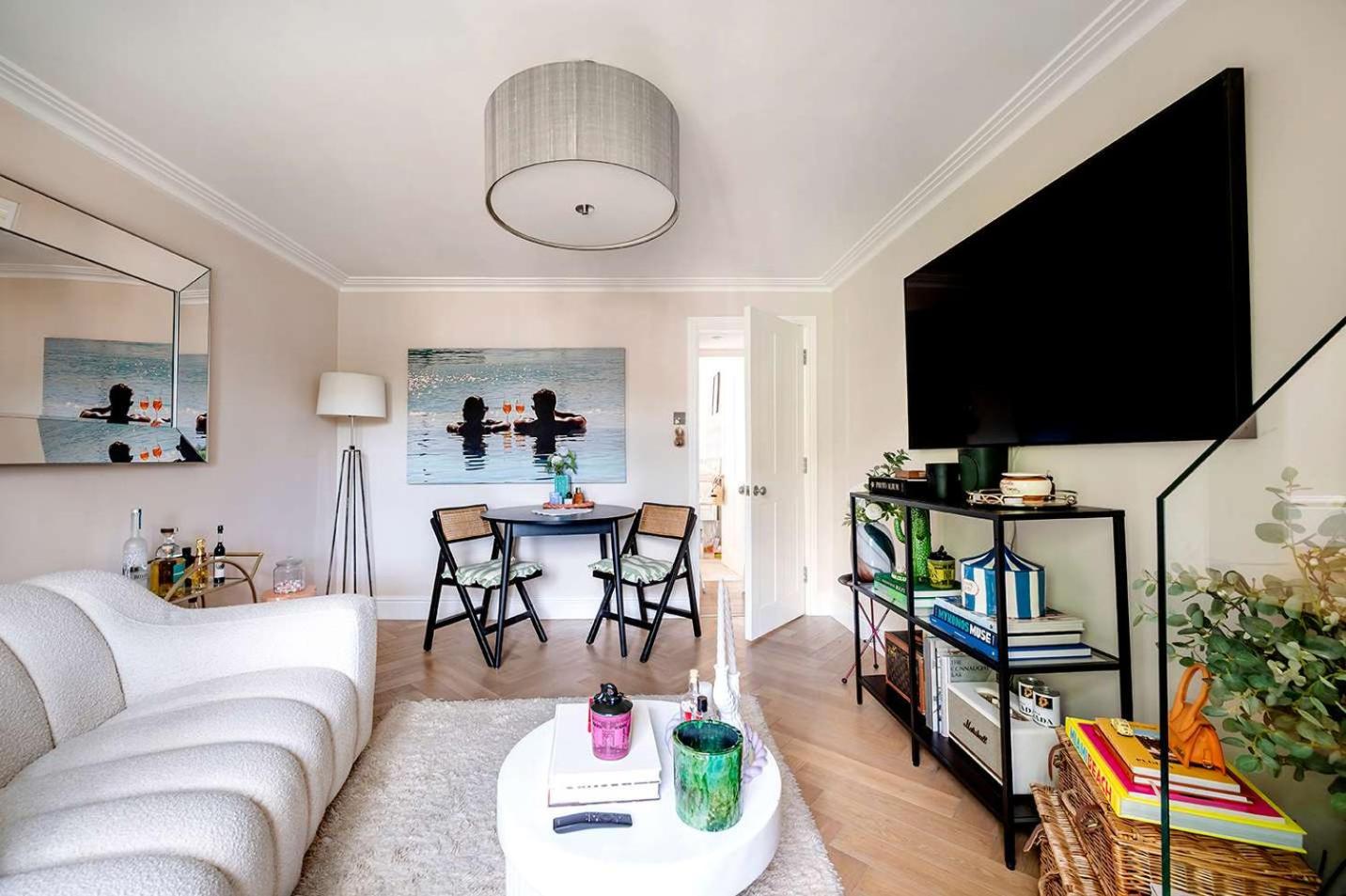 The Light Chambers Notting Hill- by Out of Office Lifestyle