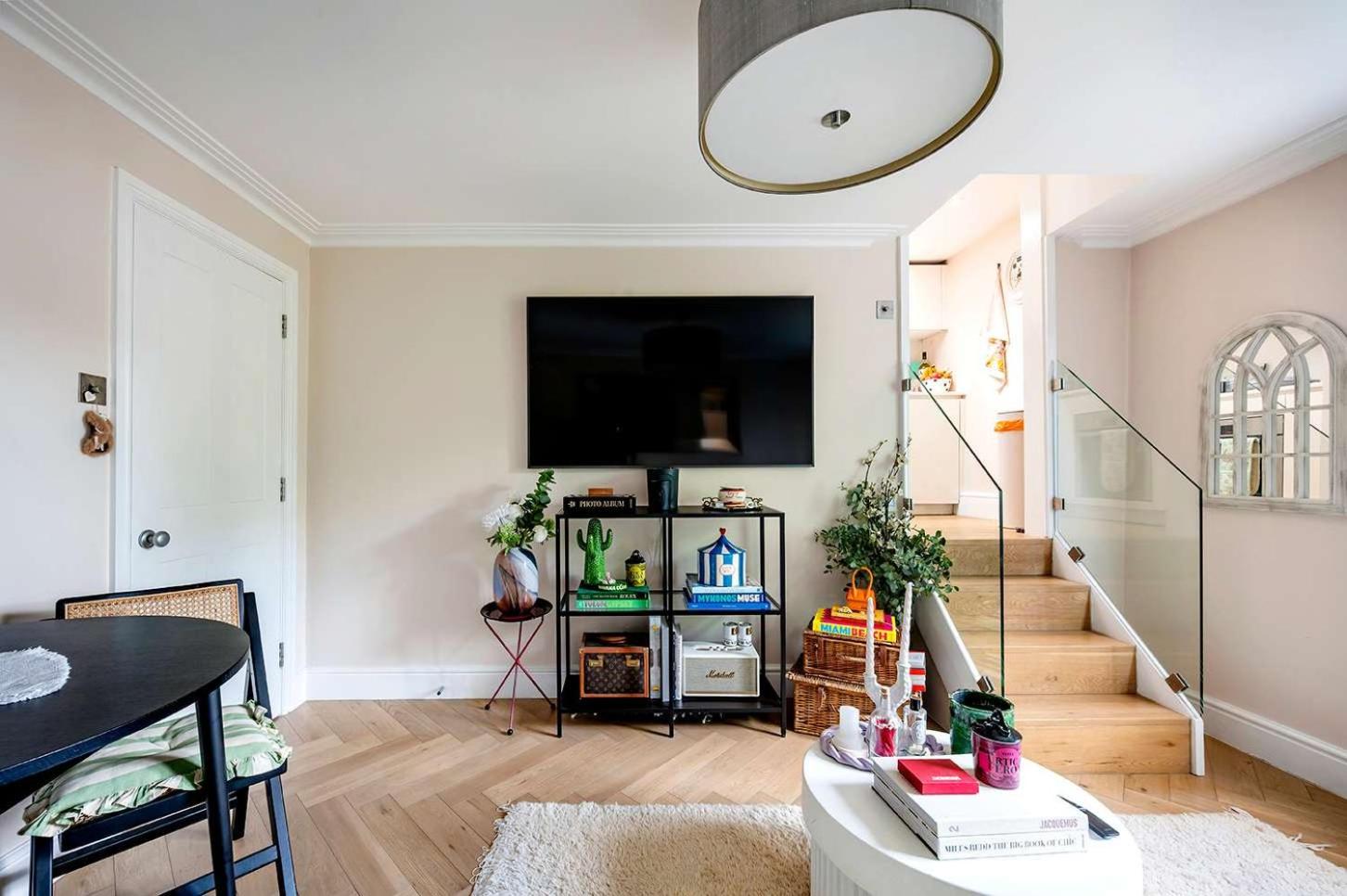 The Light Chambers Notting Hill- by Out of Office Lifestyle
